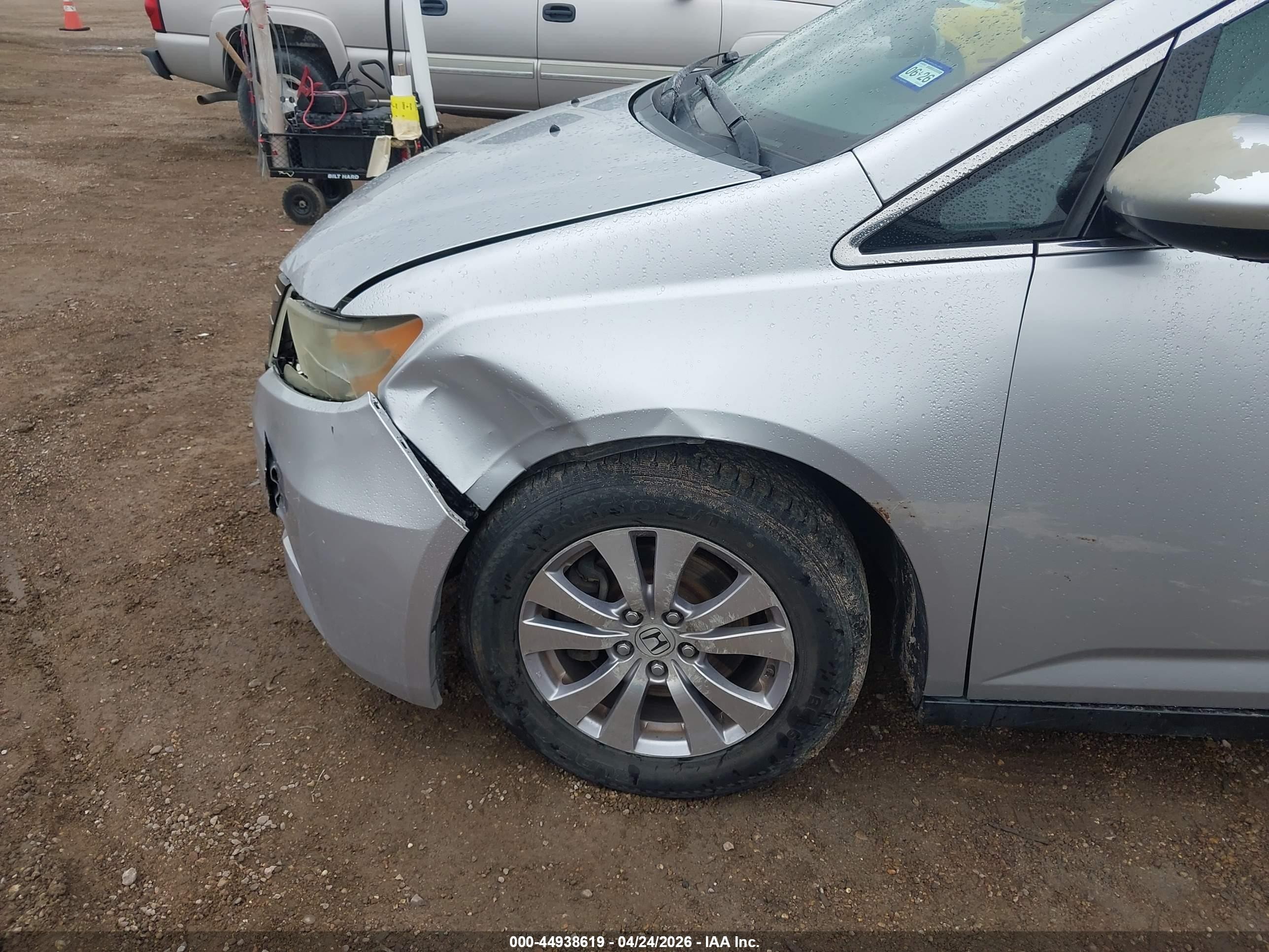 2014 Honda Odyssey Ex-l Silver vin: 5FNRL5H68EB080483