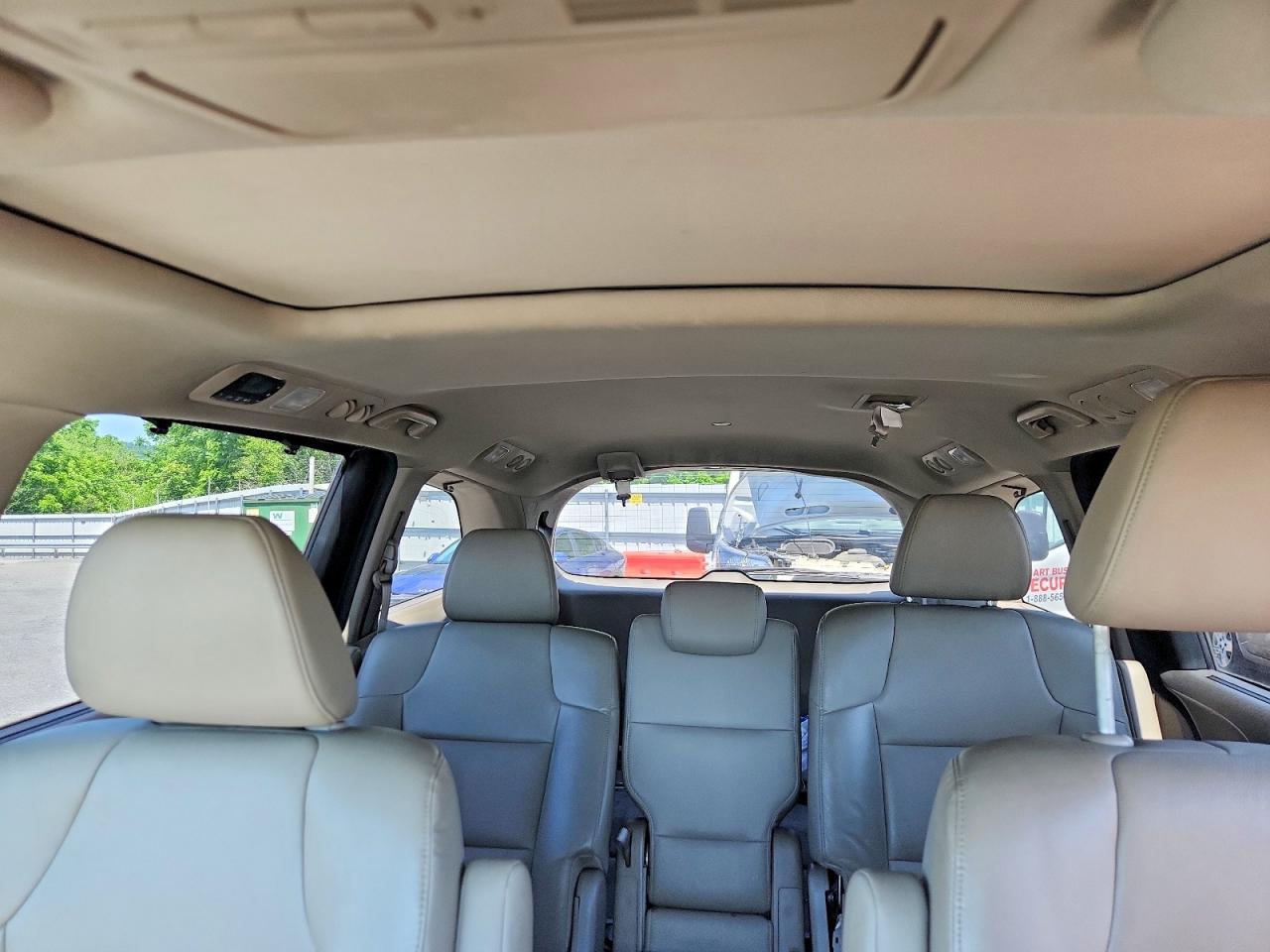 2014 Honda Odyssey Exl Темно-бордовый vin: 5FNRL5H68EB085957