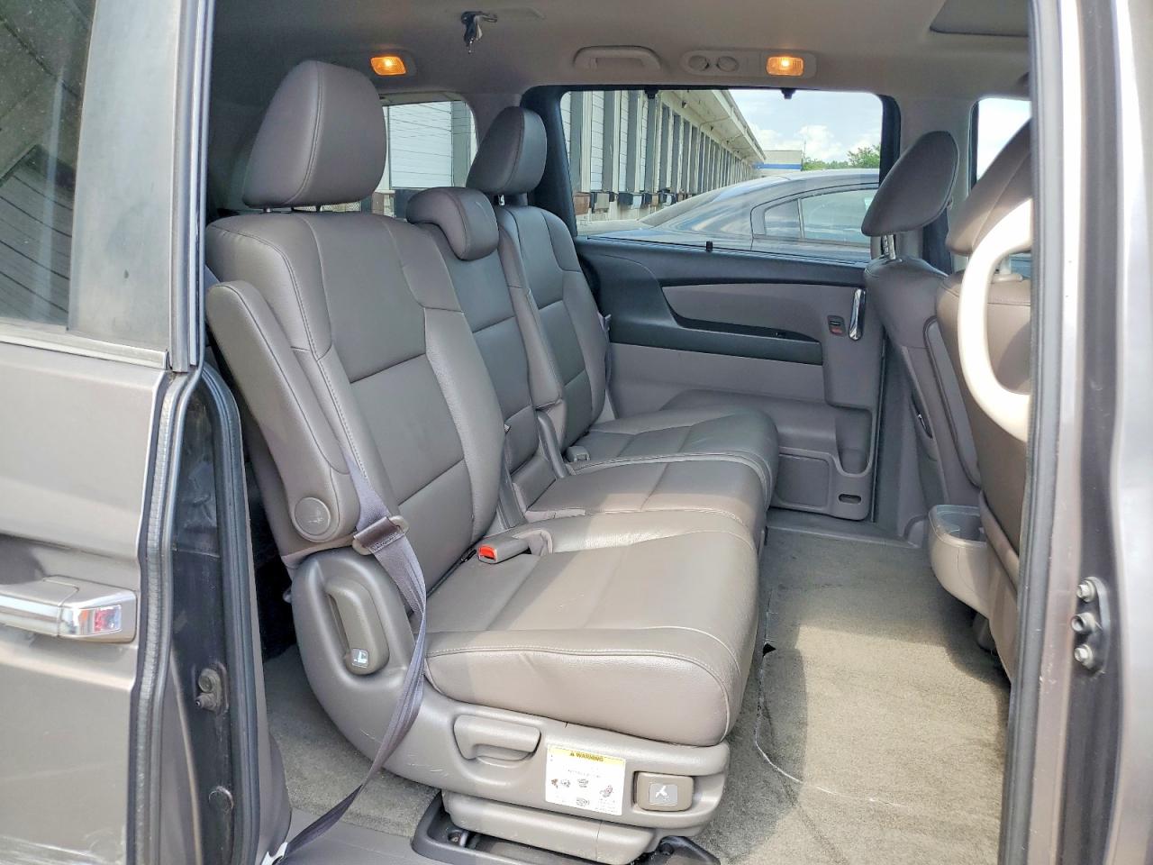 2014 Honda Odyssey Exl Silver vin: 5FNRL5H68EB115846