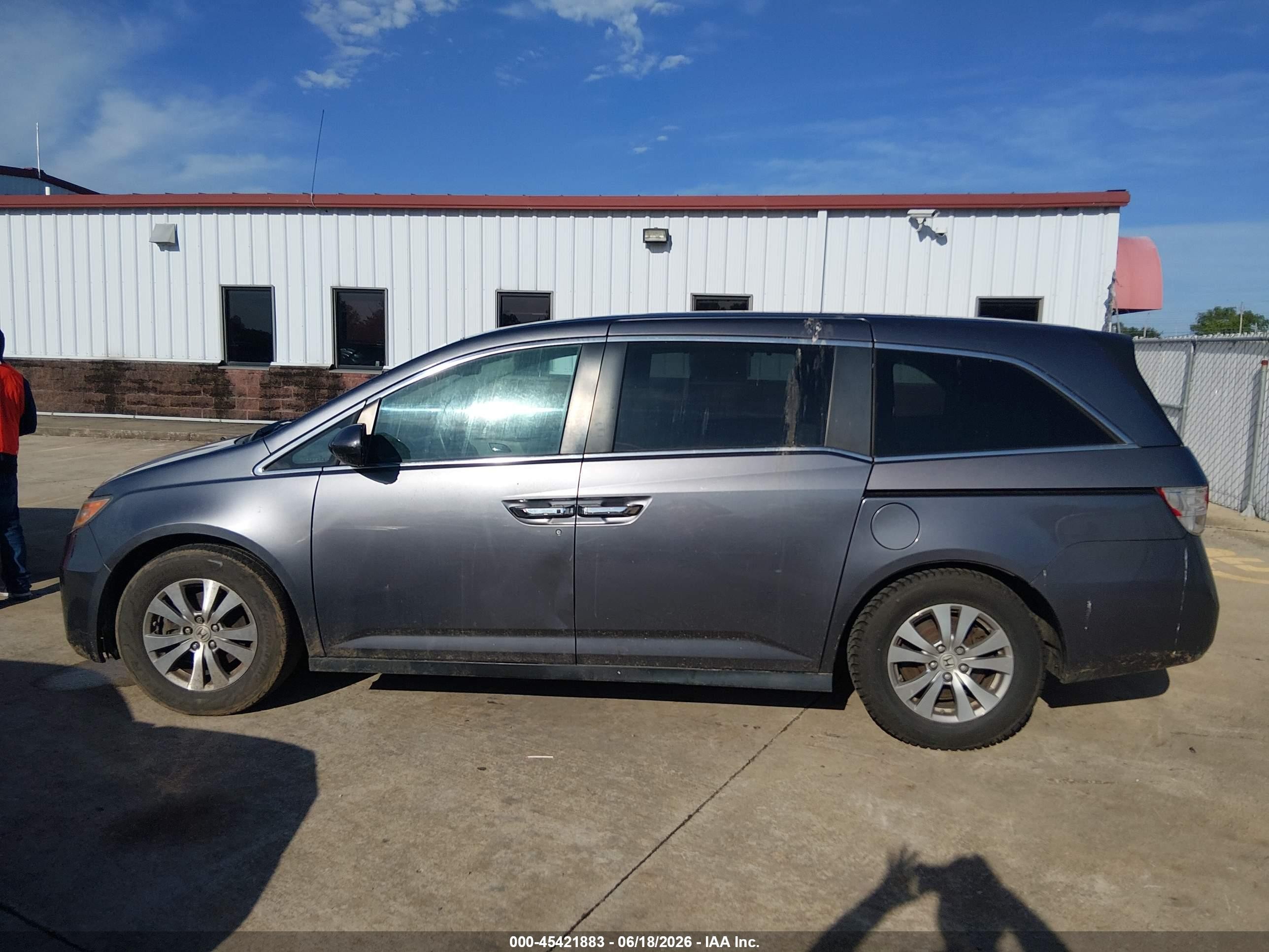 2014 Honda Odyssey Ex-l Gray vin: 5FNRL5H68EB116611