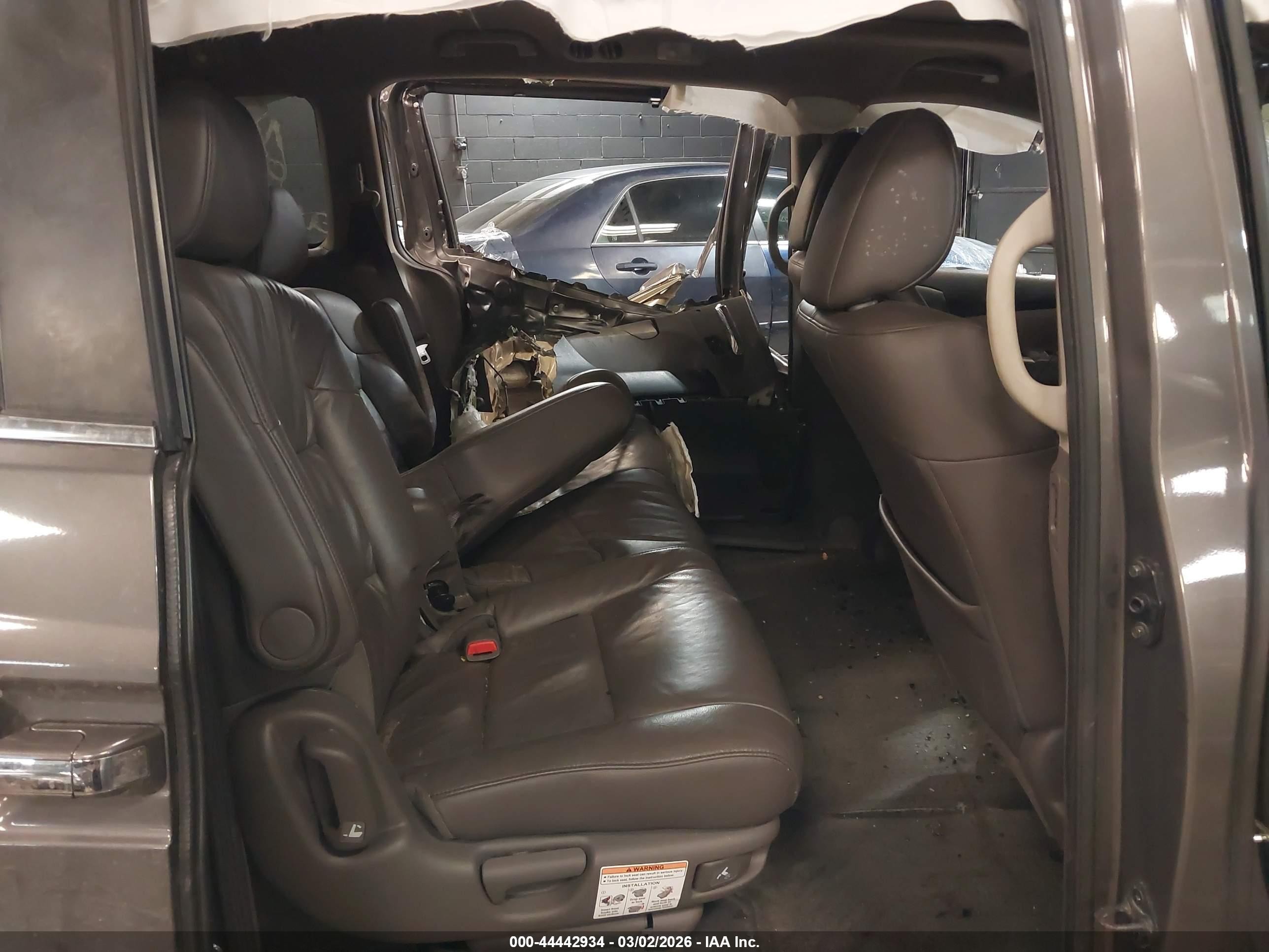 2014 Honda Odyssey Ex-l Gray vin: 5FNRL5H68EB120240