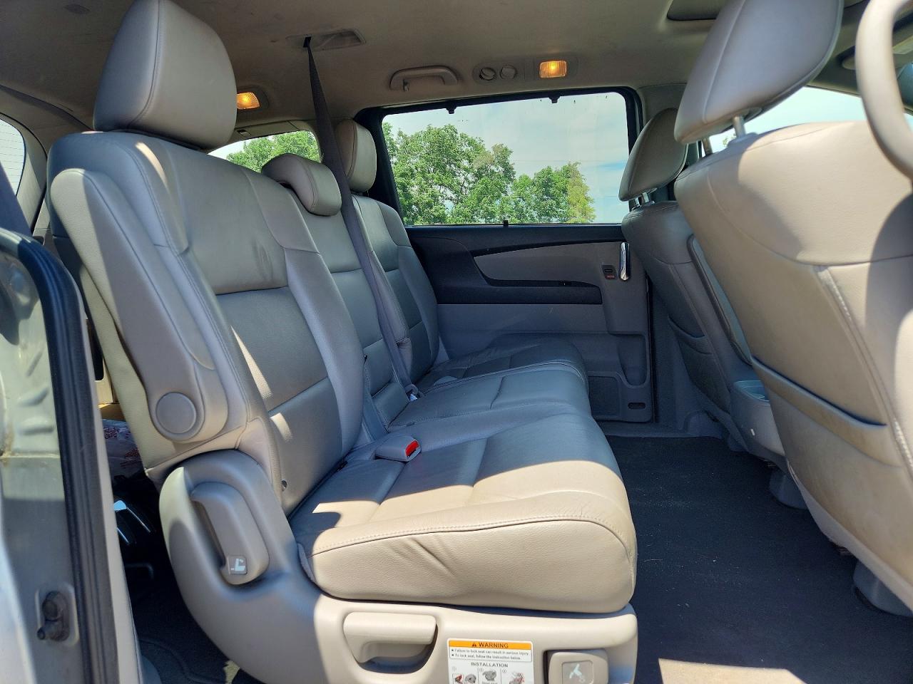 2014 Honda Odyssey Exl Silver vin: 5FNRL5H68EB132596