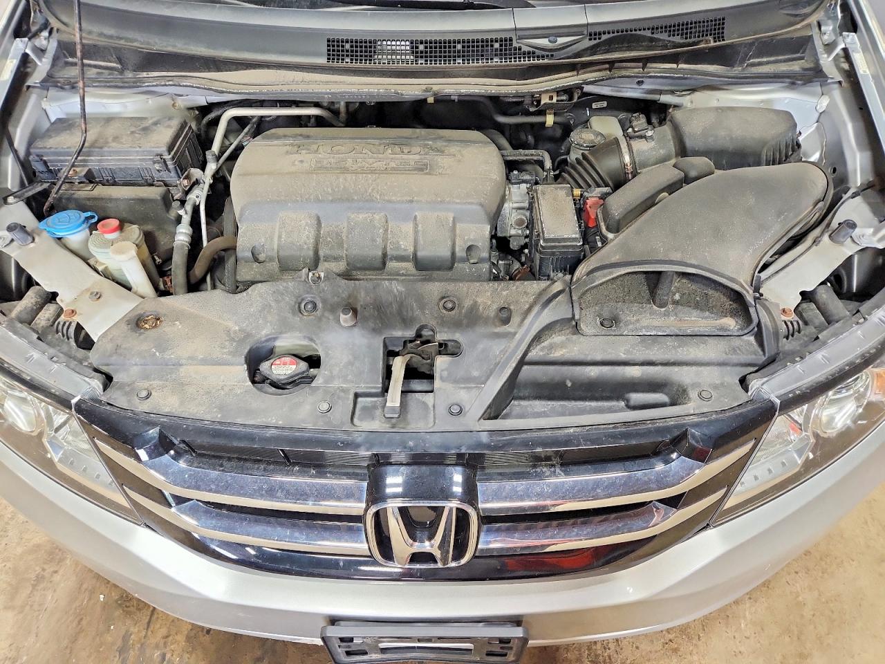2014 Honda Odyssey Exl Silver vin: 5FNRL5H68EB137474