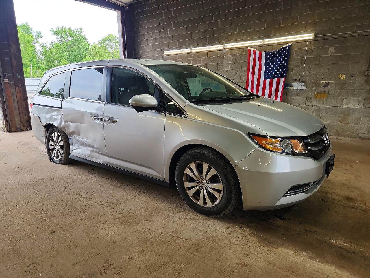 2014 Honda Odyssey Exl Silver vin: 5FNRL5H68EB137474
