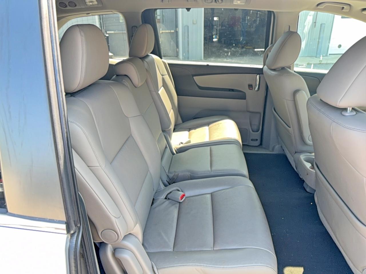 2014 Honda Odyssey Exl Silver vin: 5FNRL5H68EB504440