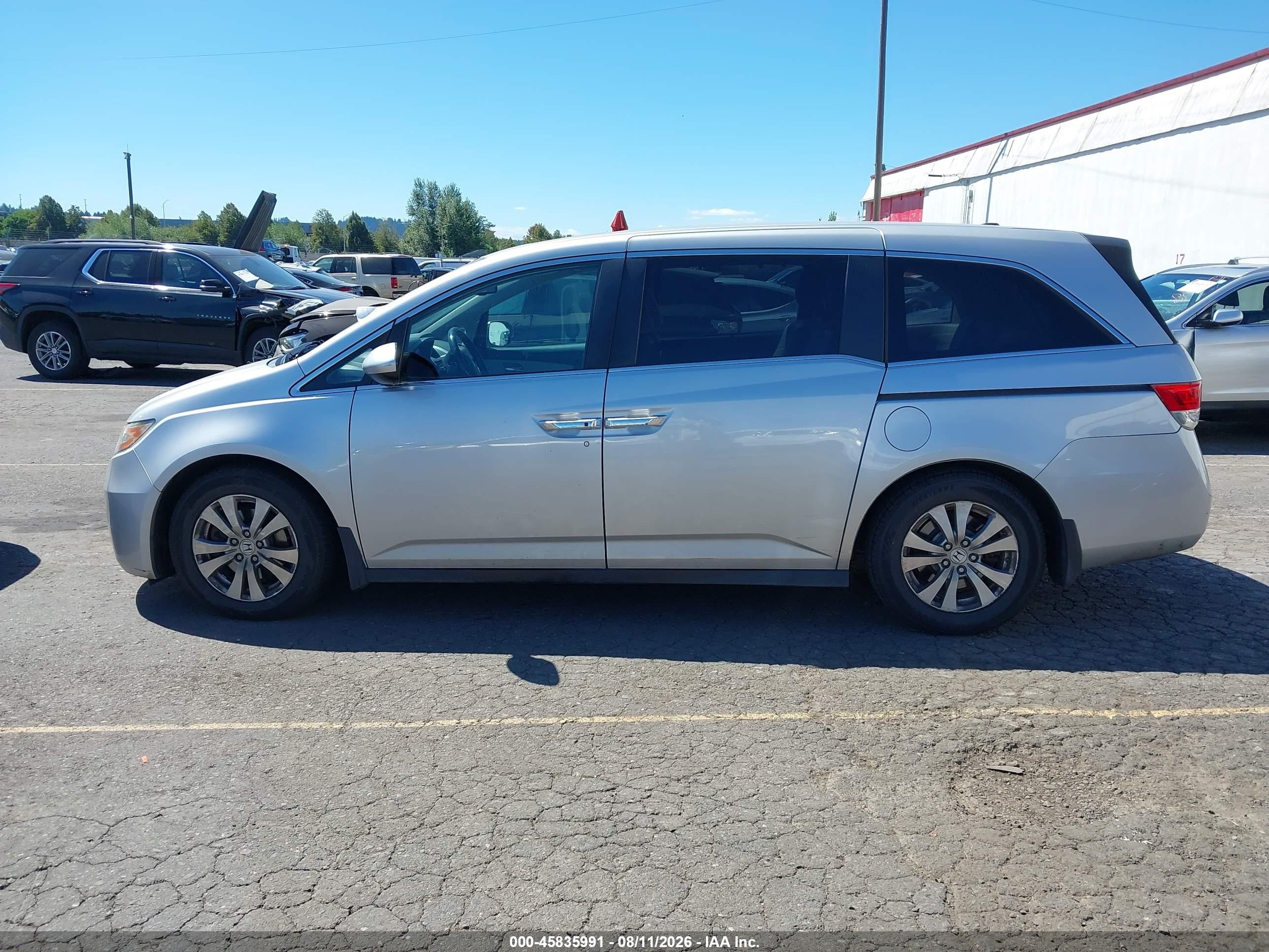 2015 Honda Odyssey Ex-l Silver vin: 5FNRL5H68FB006000