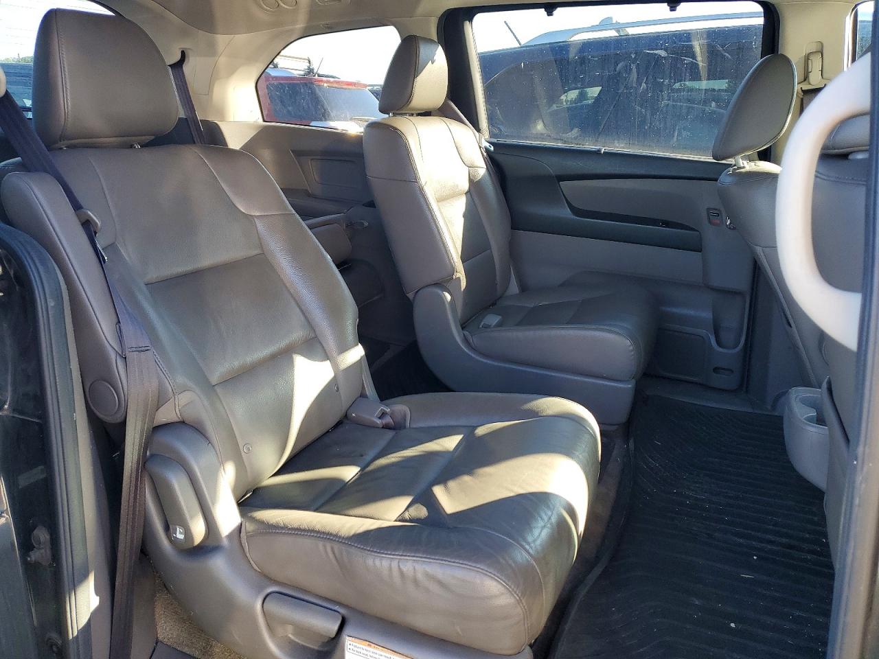 2015 Honda Odyssey Exl Черный vin: 5FNRL5H68FB018986