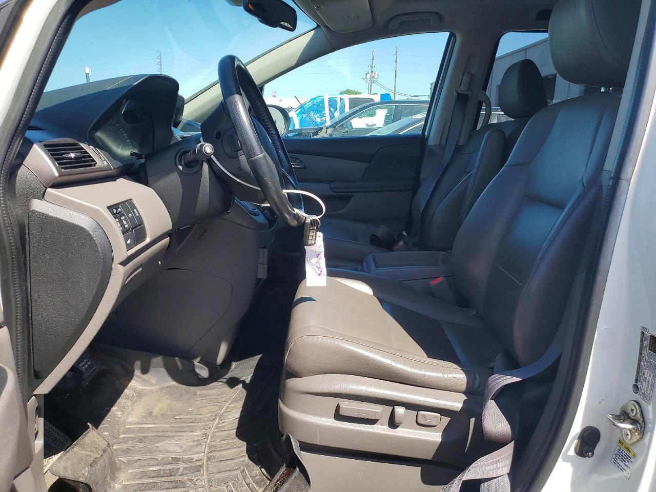 2015 Honda Odyssey Exl White vin: 5FNRL5H68FB021161