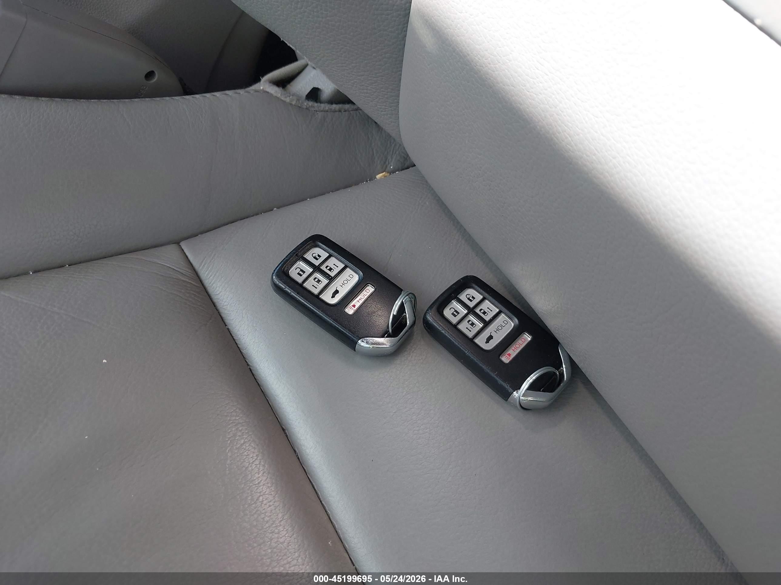 2015 Honda Odyssey Ex-l Gray vin: 5FNRL5H68FB025761