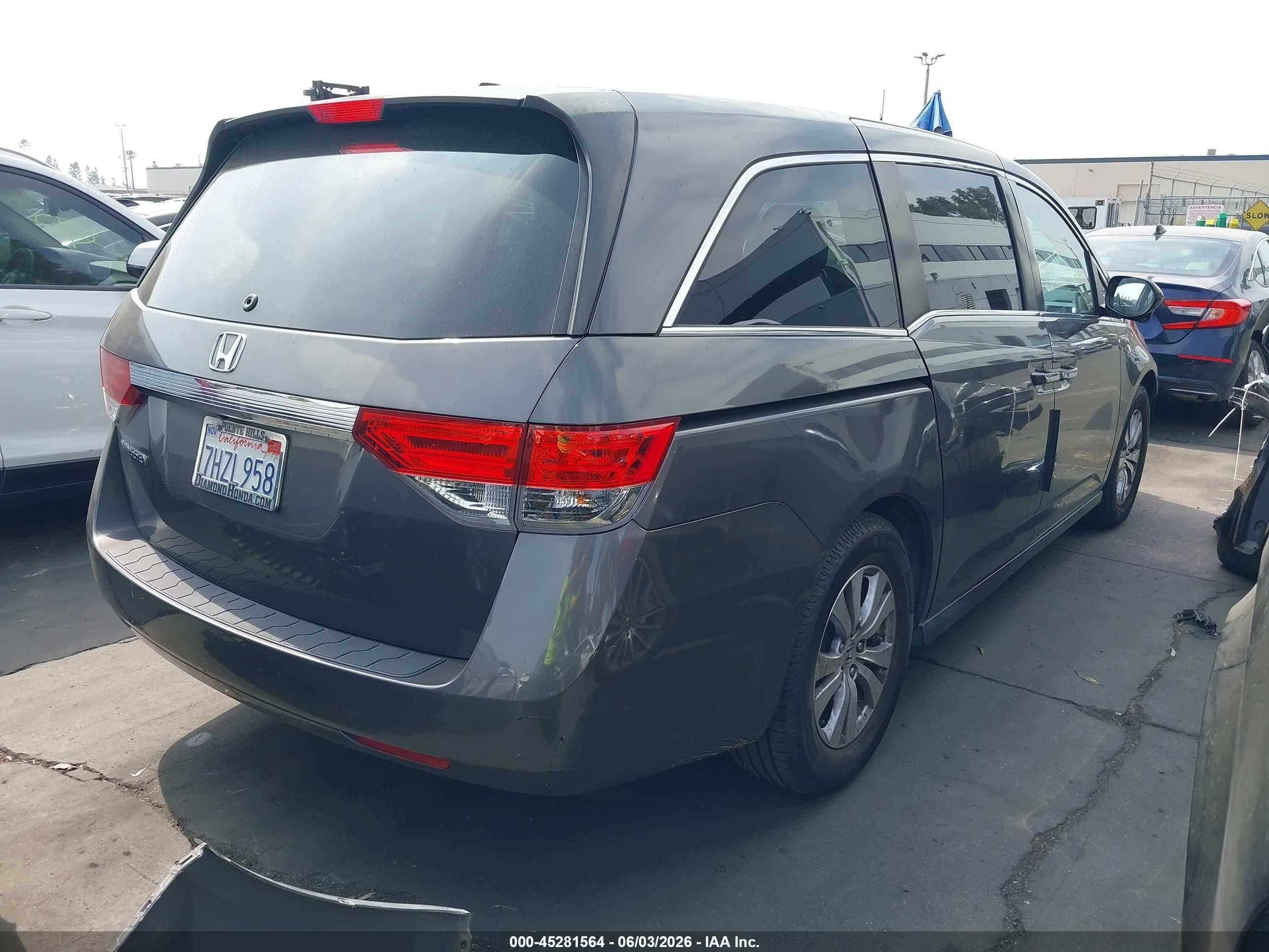 2015 Honda Odyssey Ex-l Gray vin: 5FNRL5H68FB028577