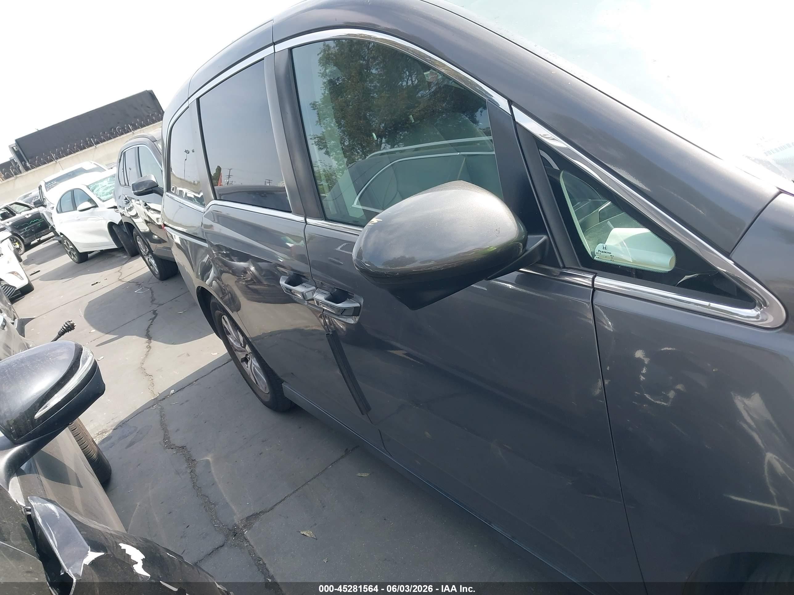 2015 Honda Odyssey Ex-l Gray vin: 5FNRL5H68FB028577