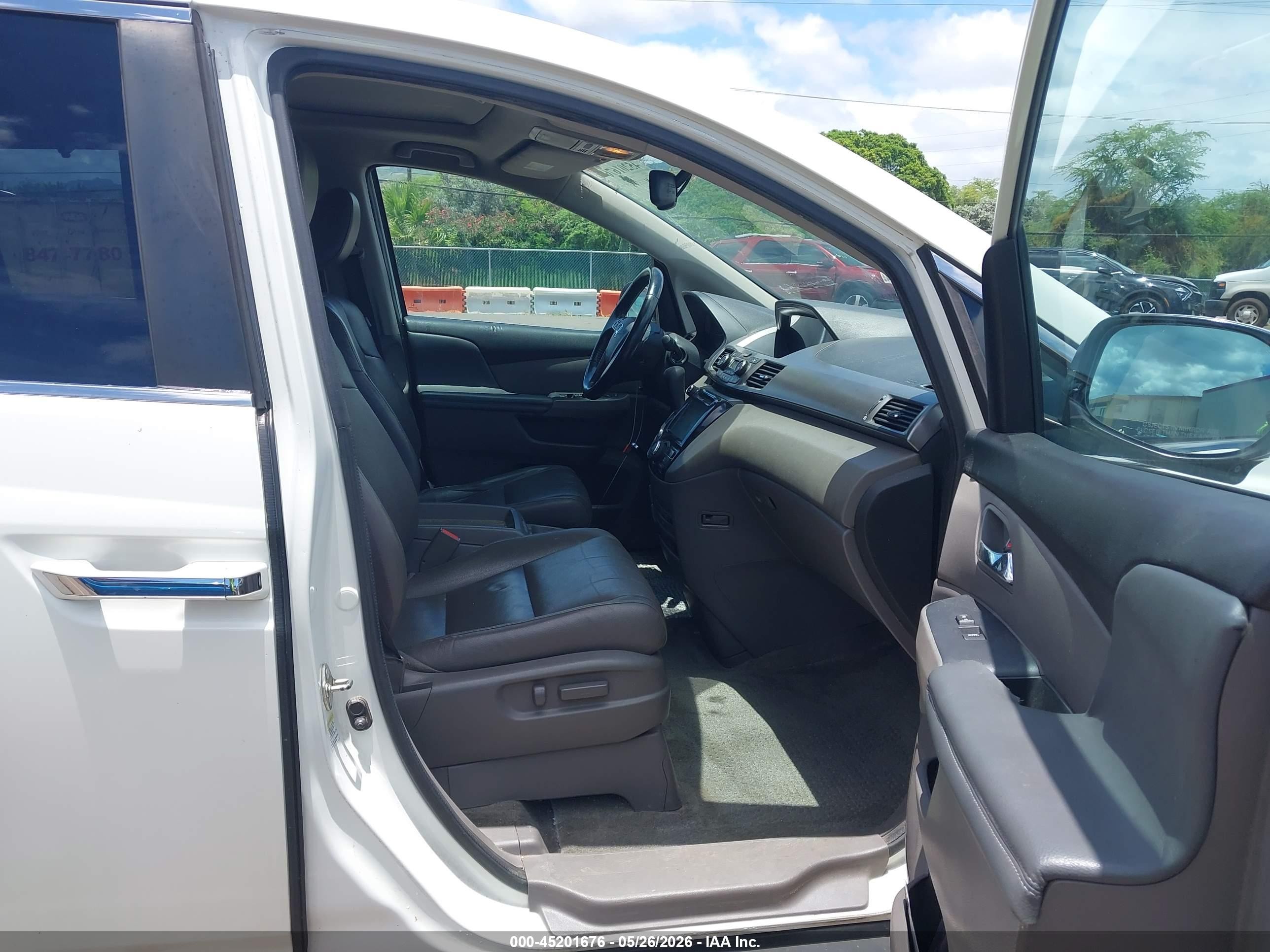 2015 Honda Odyssey Ex-l White vin: 5FNRL5H68FB036288