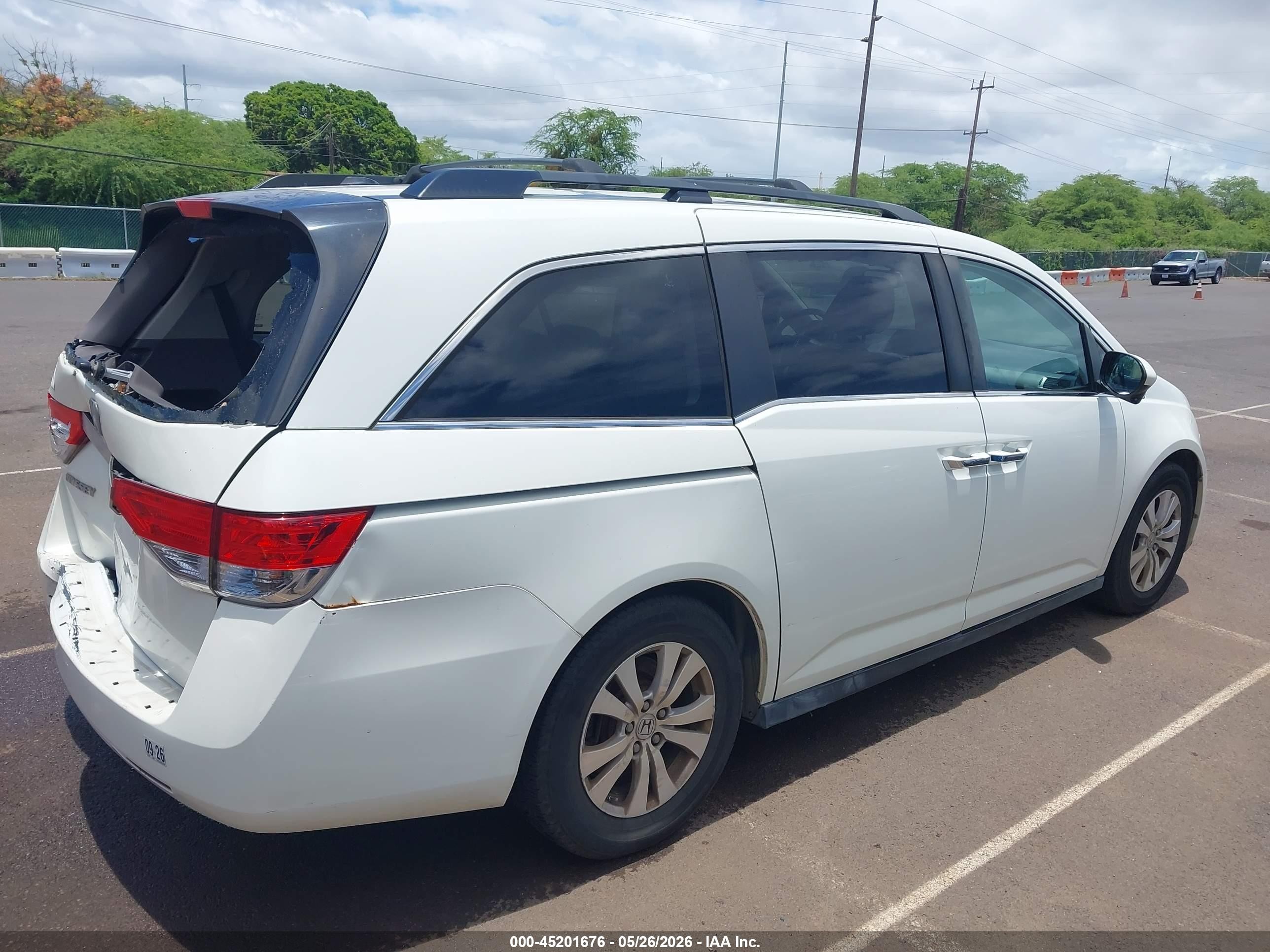2015 Honda Odyssey Ex-l White vin: 5FNRL5H68FB036288