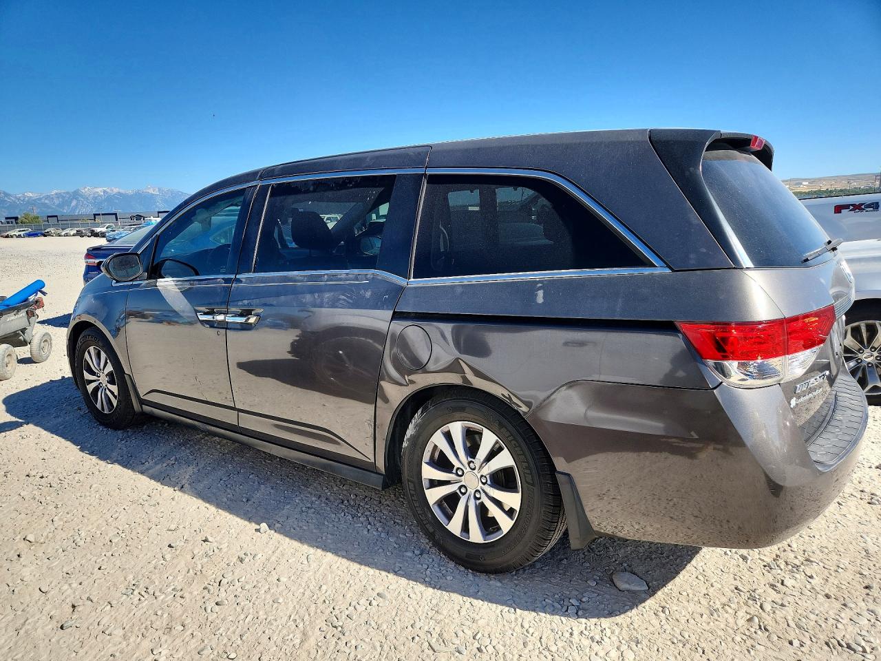 2015 Honda Odyssey Exl Gray vin: 5FNRL5H68FB069520