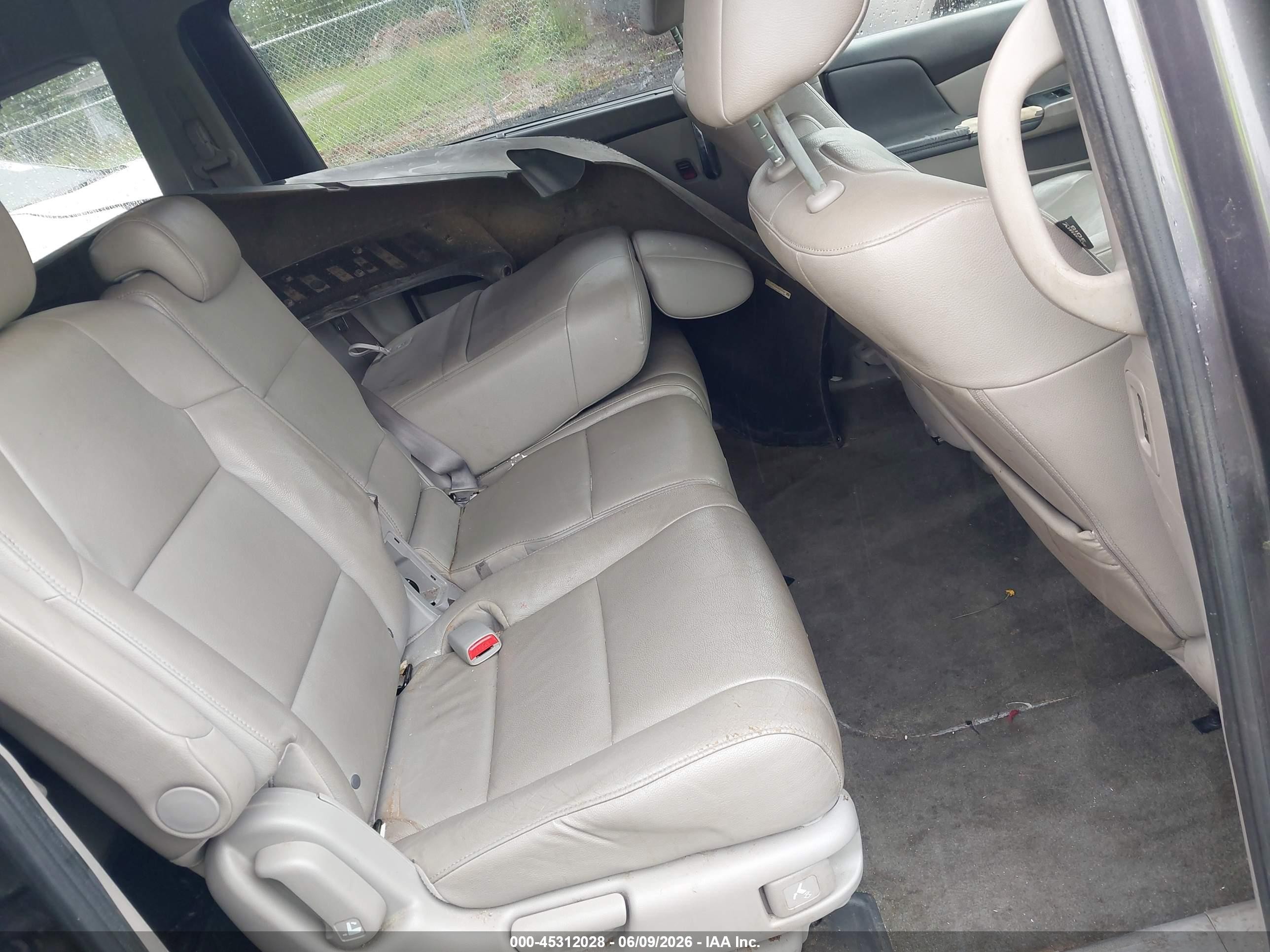2015 Honda Odyssey Ex-l Blue vin: 5FNRL5H68FB070232