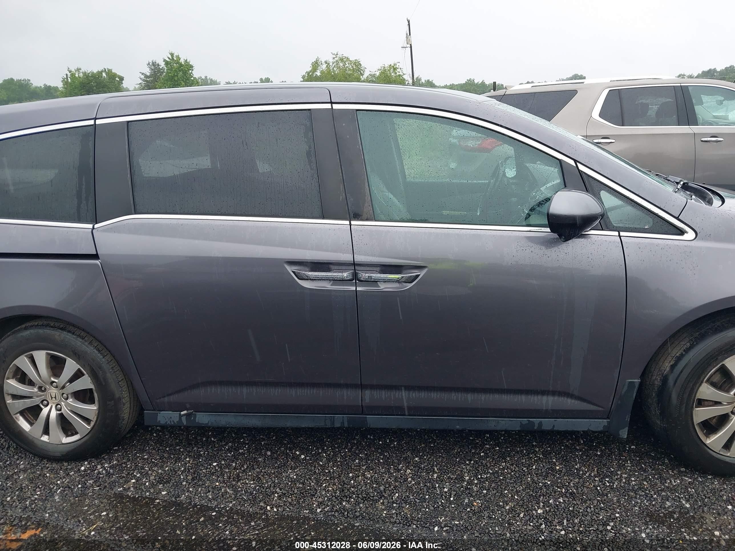2015 Honda Odyssey Ex-l Blue vin: 5FNRL5H68FB070232