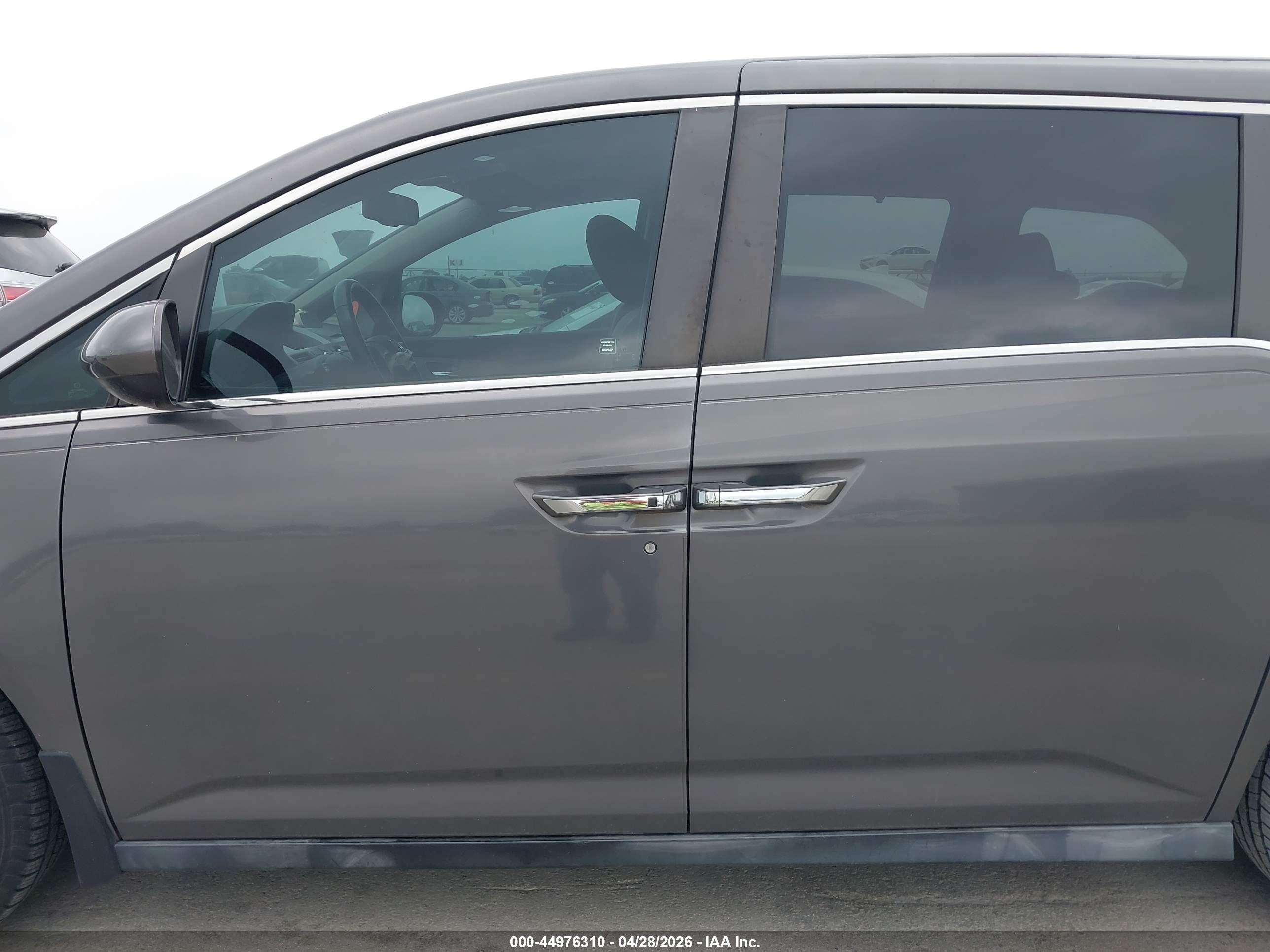2015 Honda Odyssey Ex-l Gray vin: 5FNRL5H68FB070828