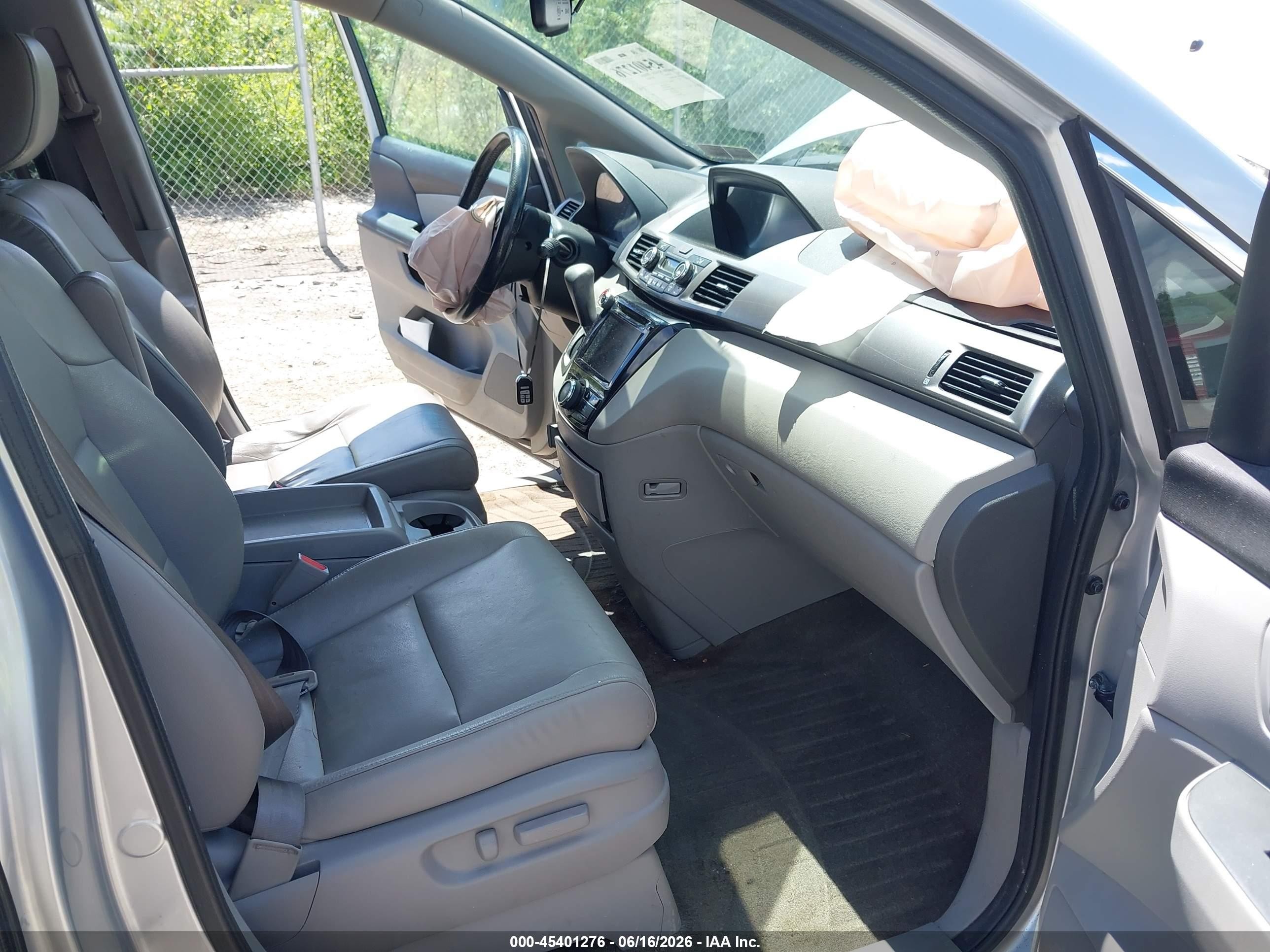 2015 Honda Odyssey Ex-l Gray vin: 5FNRL5H68FB088214