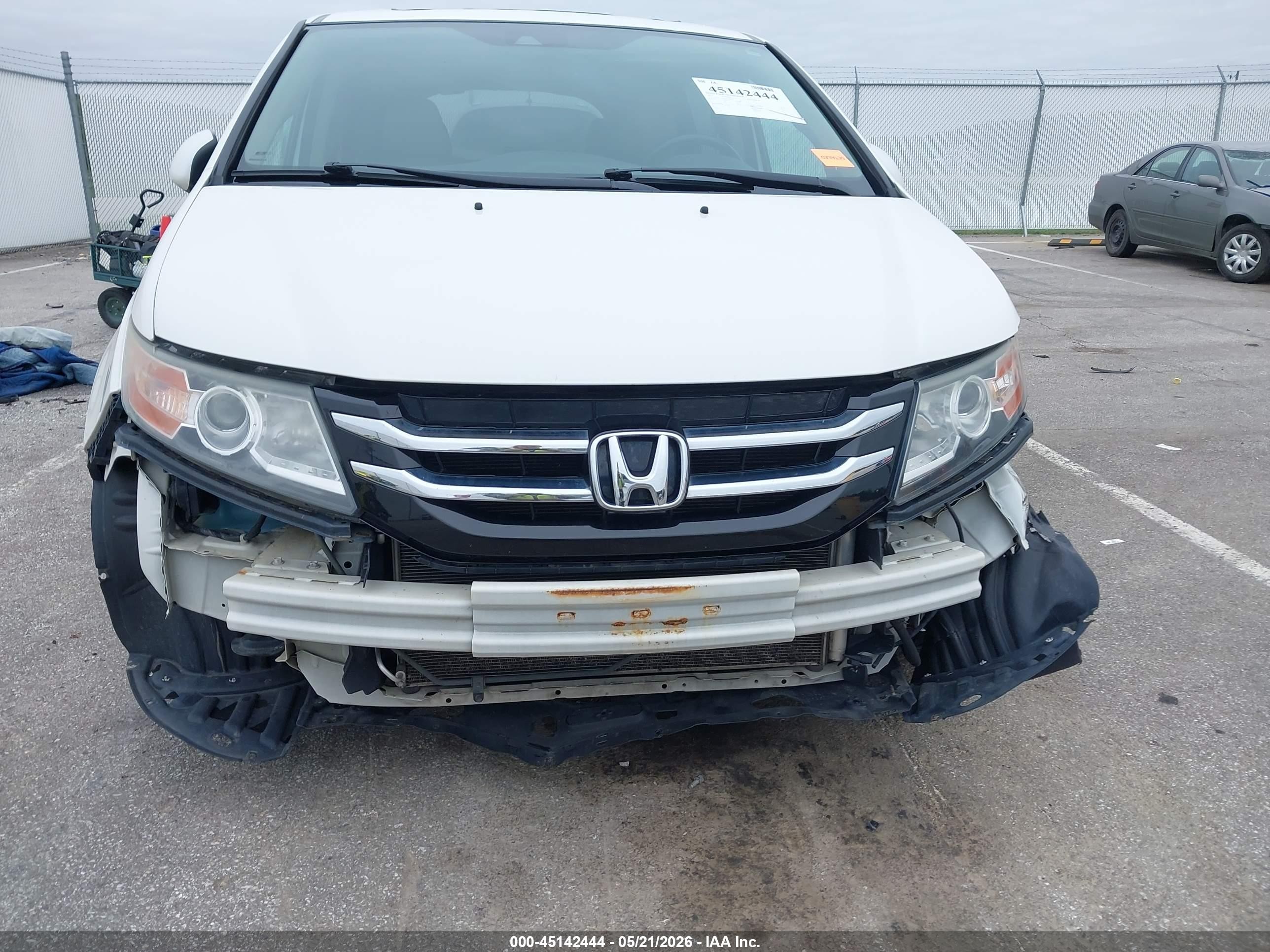 2015 Honda Odyssey Ex-l White vin: 5FNRL5H68FB088987