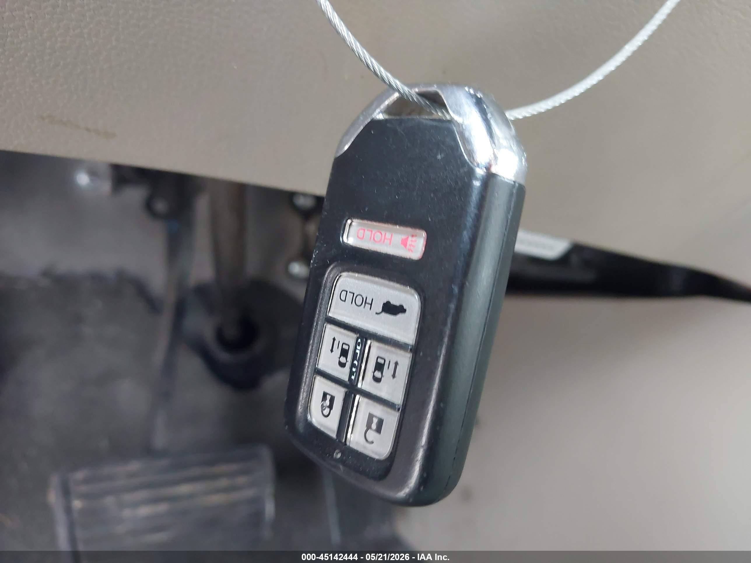 2015 Honda Odyssey Ex-l White vin: 5FNRL5H68FB088987