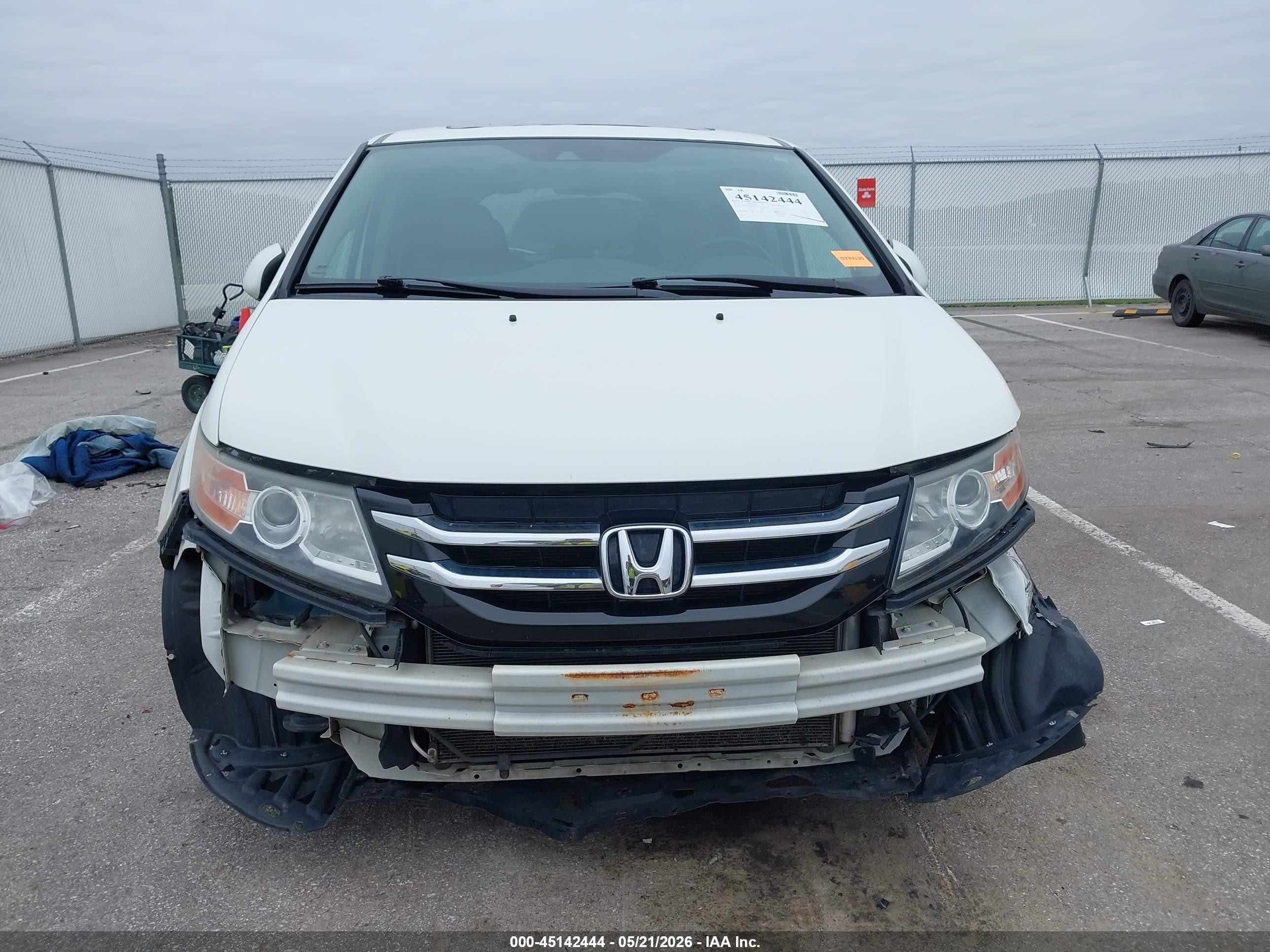 2015 Honda Odyssey Ex-l White vin: 5FNRL5H68FB088987