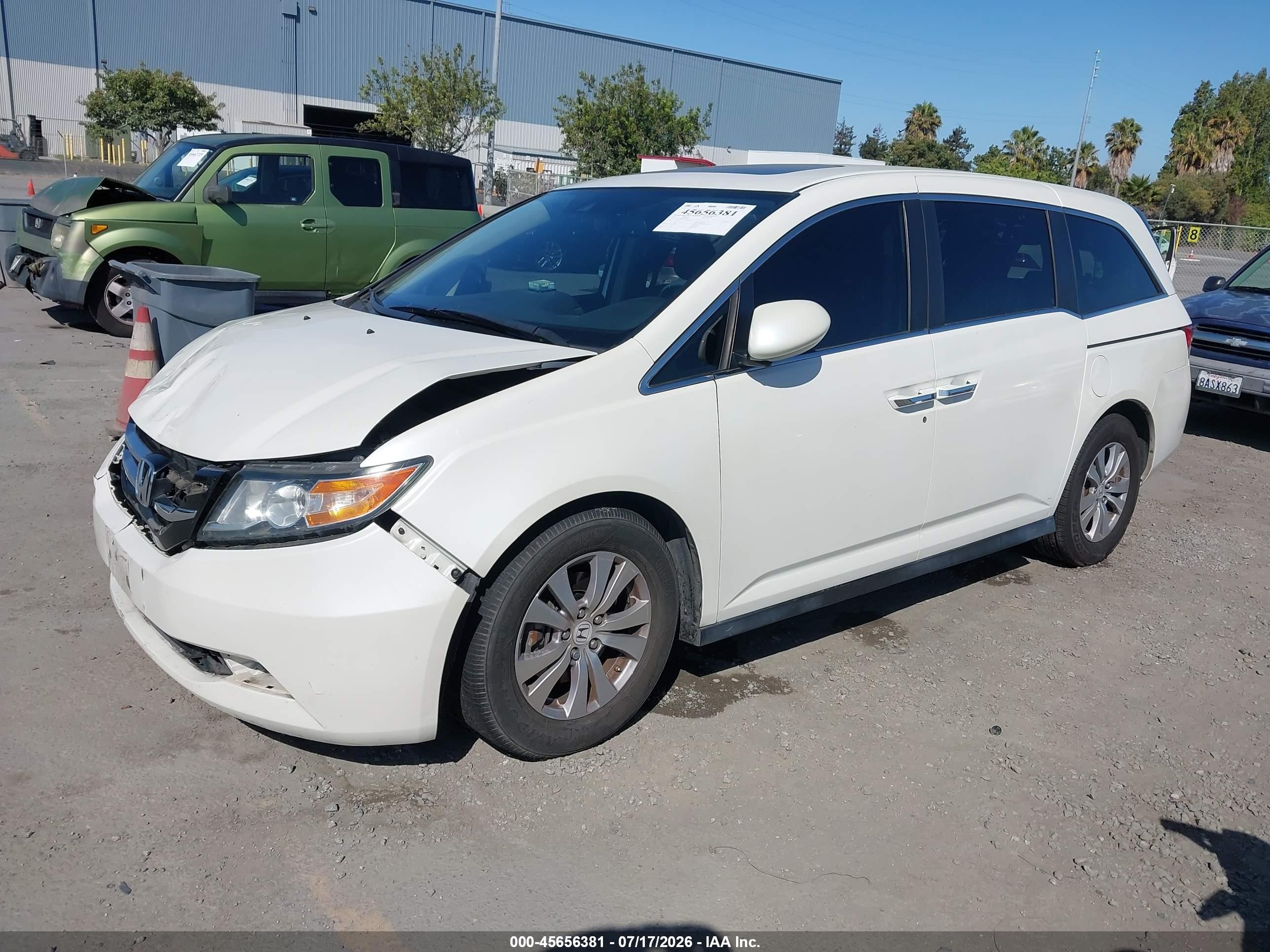 2015 Honda Odyssey Ex-l White vin: 5FNRL5H68FB099326