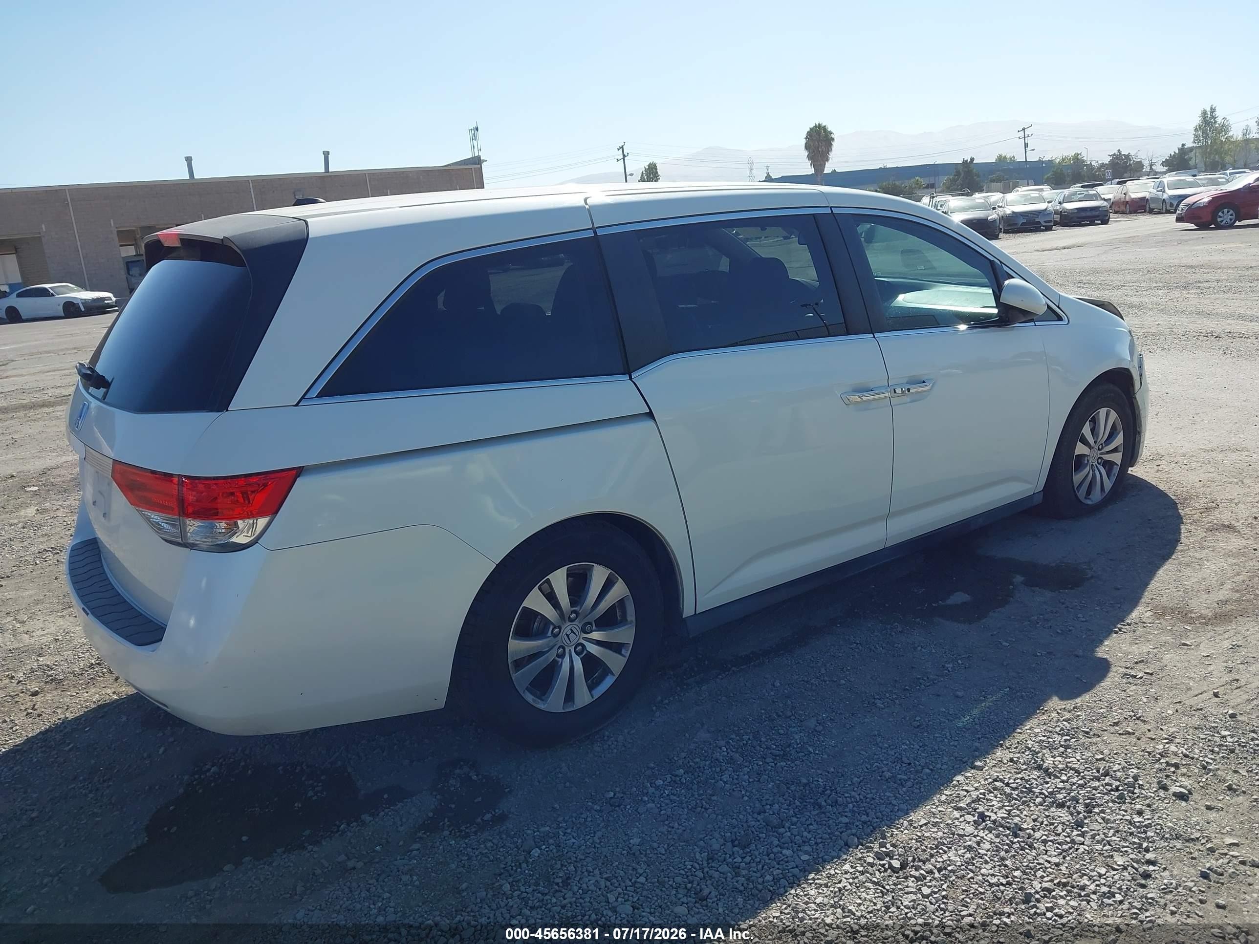 2015 Honda Odyssey Ex-l White vin: 5FNRL5H68FB099326