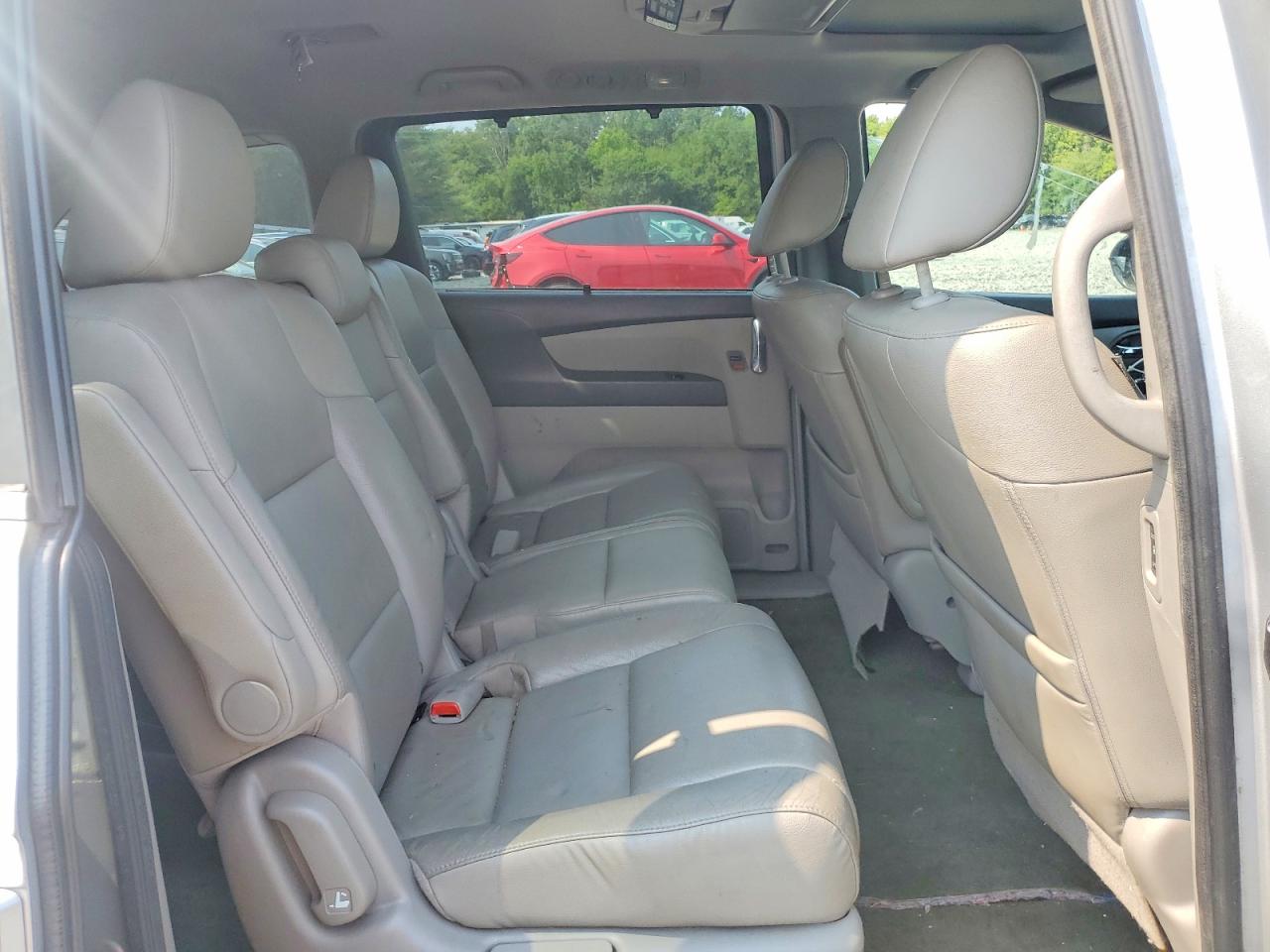 2015 Honda Odyssey Exl Silver vin: 5FNRL5H68FB112060