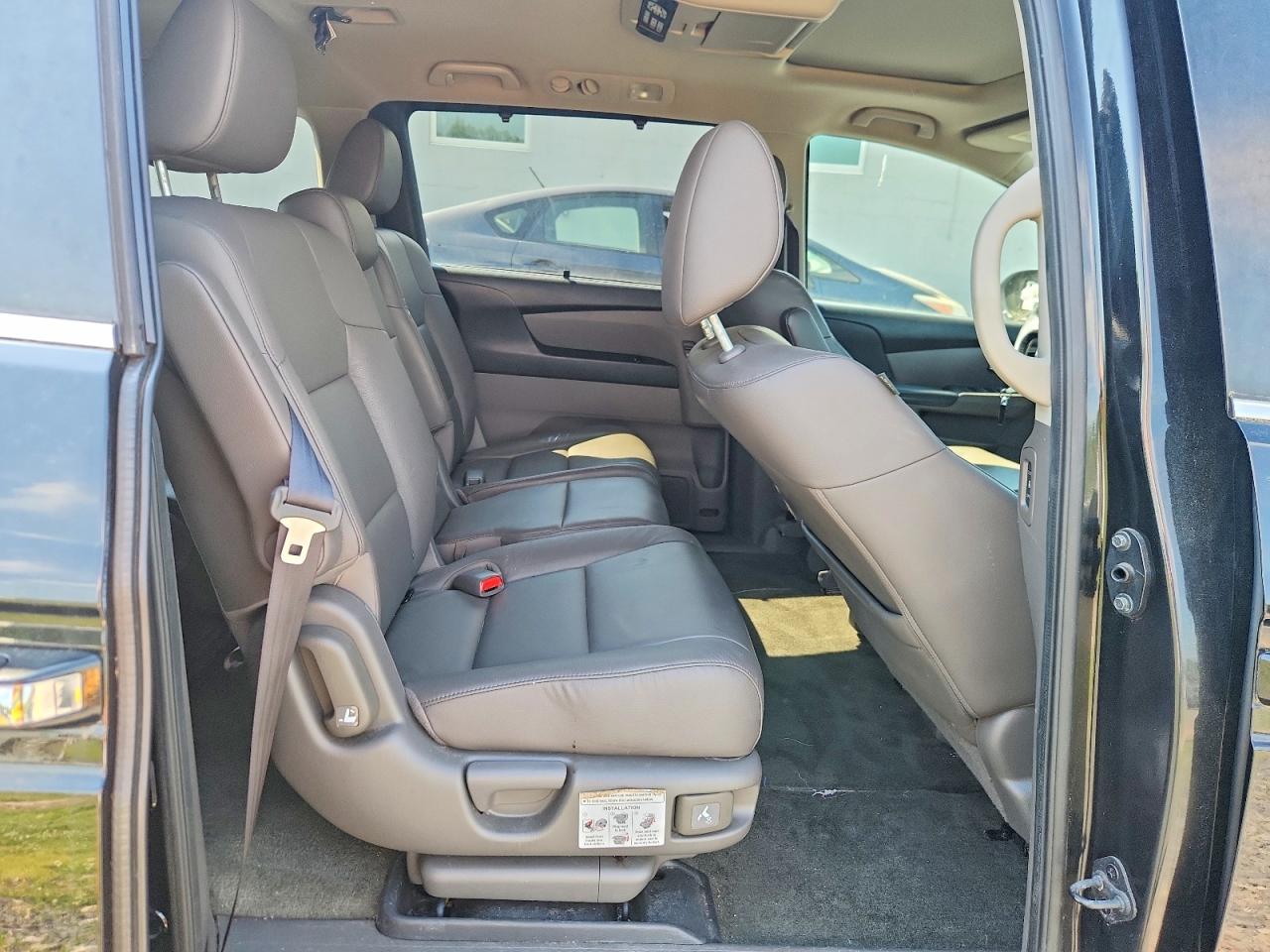 2015 Honda Odyssey Exl Черный vin: 5FNRL5H68FB112995