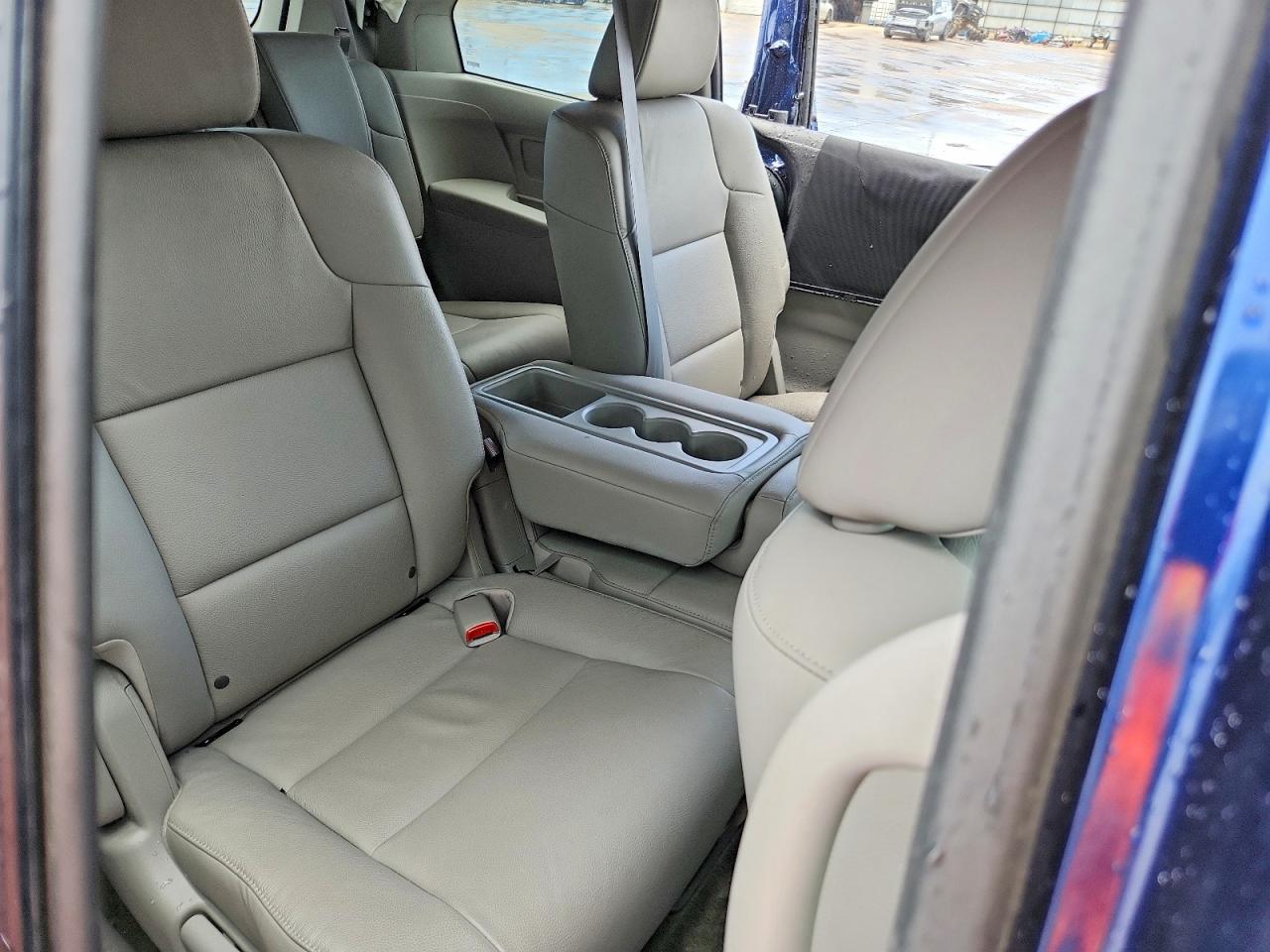 2016 Honda Odyssey Exl Blue vin: 5FNRL5H68GB044697