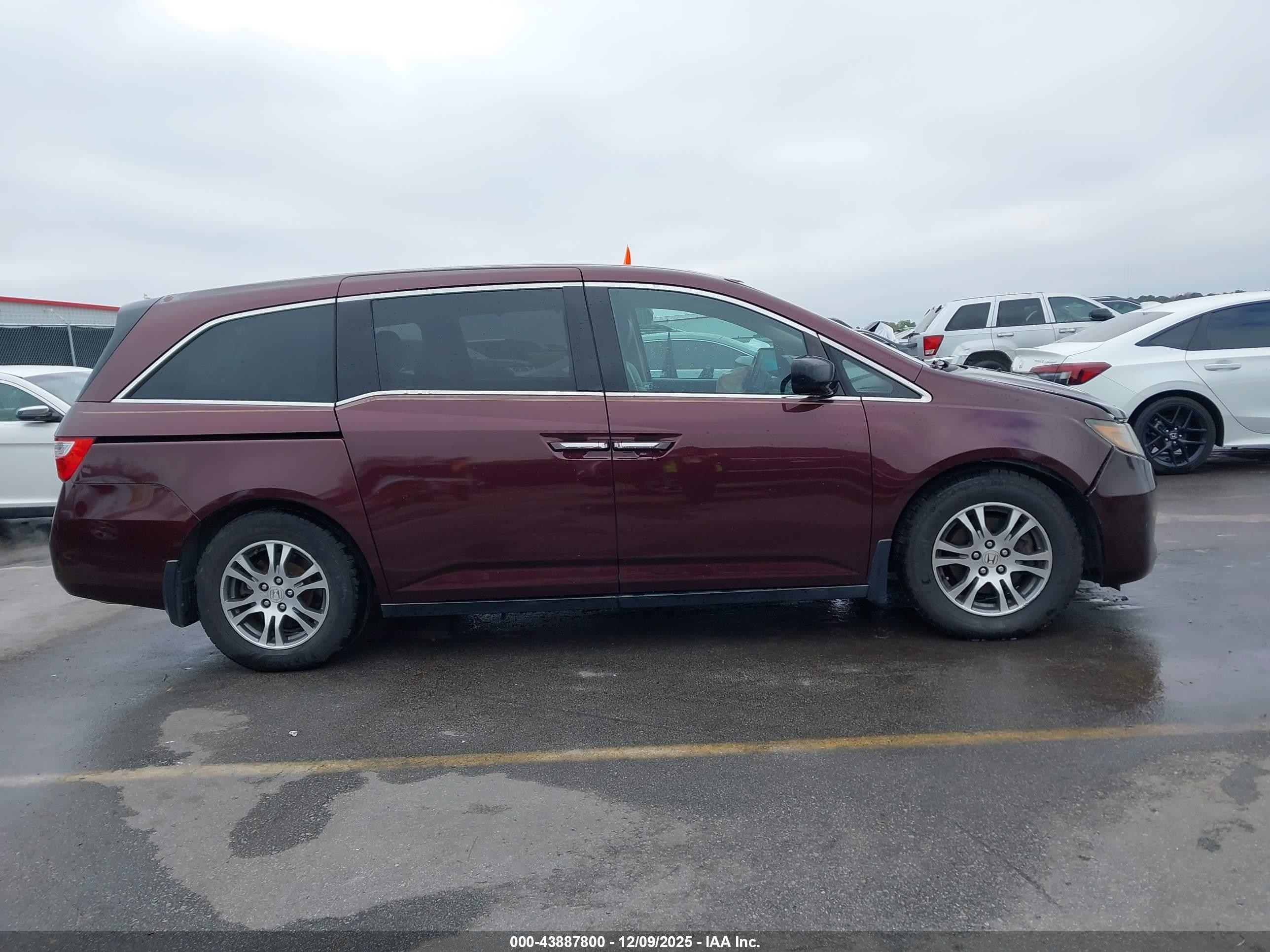 2011 Honda Odyssey Ex-l Maroon vin: 5FNRL5H69BB041302