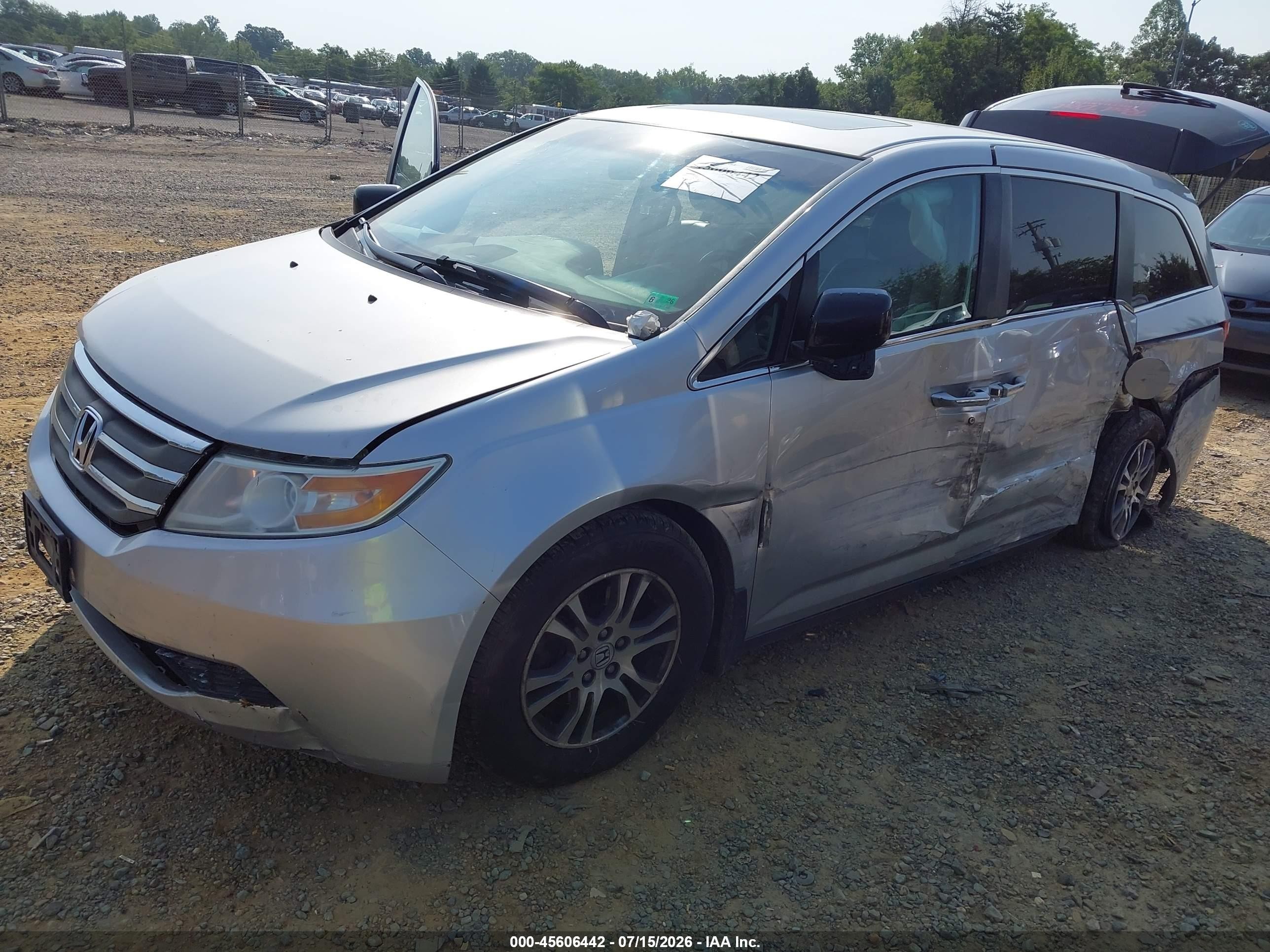 2011 Honda Odyssey Ex-l Серебряный vin: 5FNRL5H69BB042403