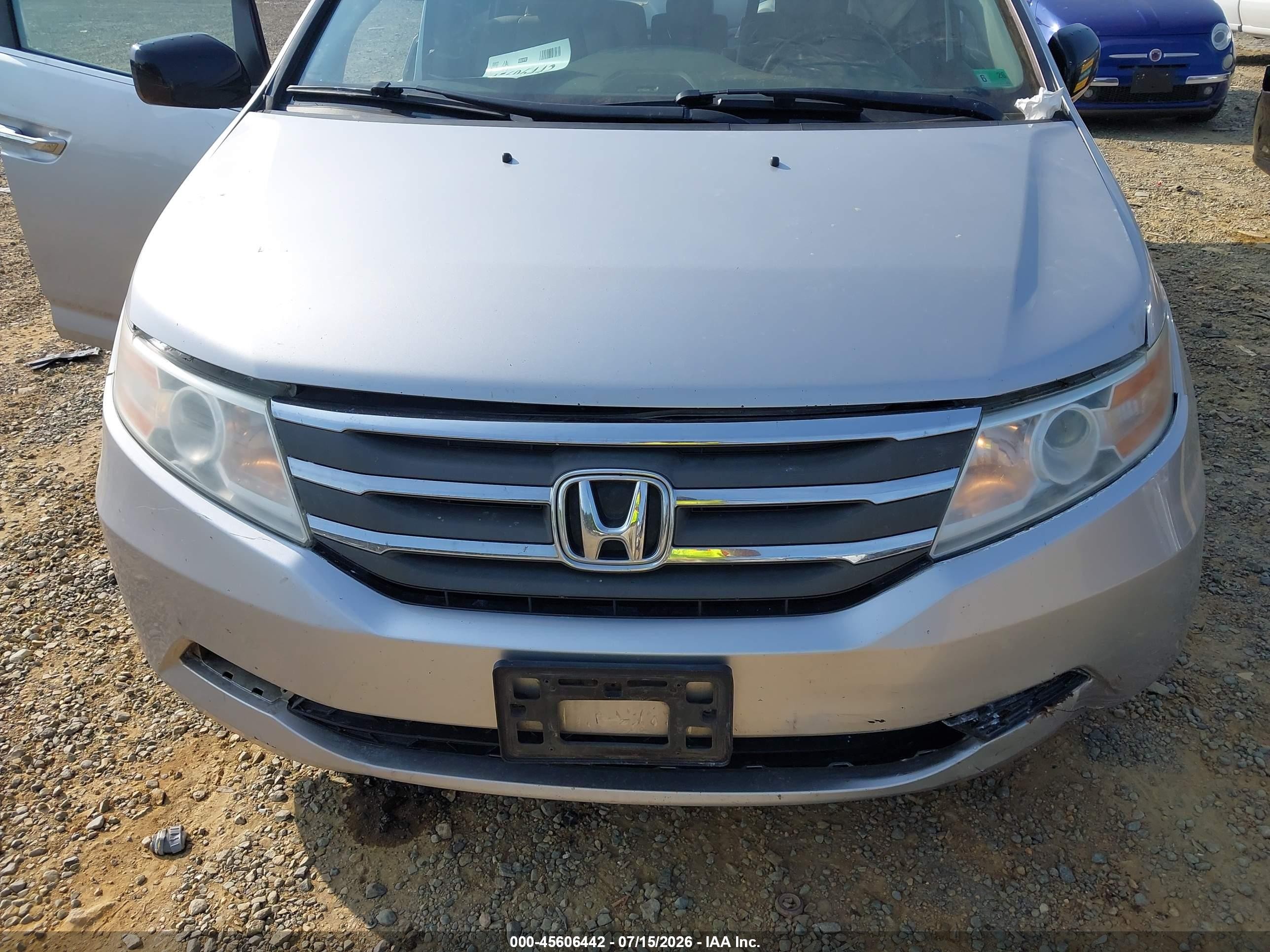 2011 Honda Odyssey Ex-l Серебряный vin: 5FNRL5H69BB042403