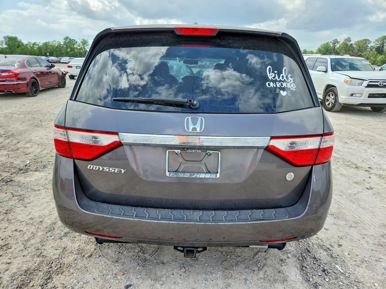 2011 Honda Odyssey Exl Серый vin: 5FNRL5H69BB060514