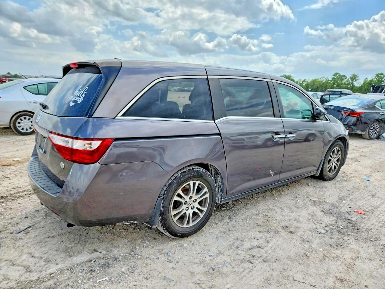 2011 Honda Odyssey Exl Серый vin: 5FNRL5H69BB060514