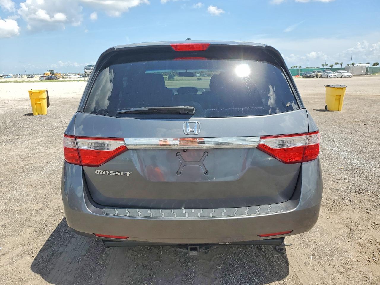 2011 Honda Odyssey Exl Серый vin: 5FNRL5H69BB077880