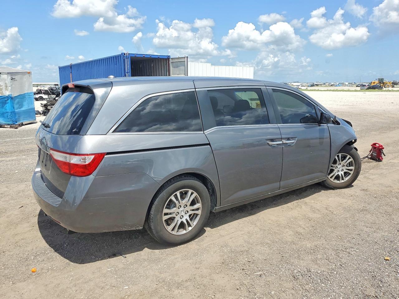 2011 Honda Odyssey Exl Серый vin: 5FNRL5H69BB077880