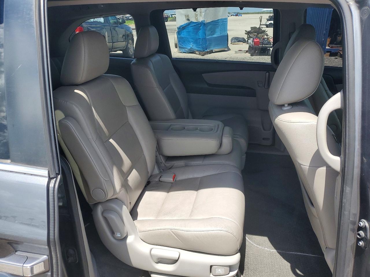 2011 Honda Odyssey Exl Серый vin: 5FNRL5H69BB077880