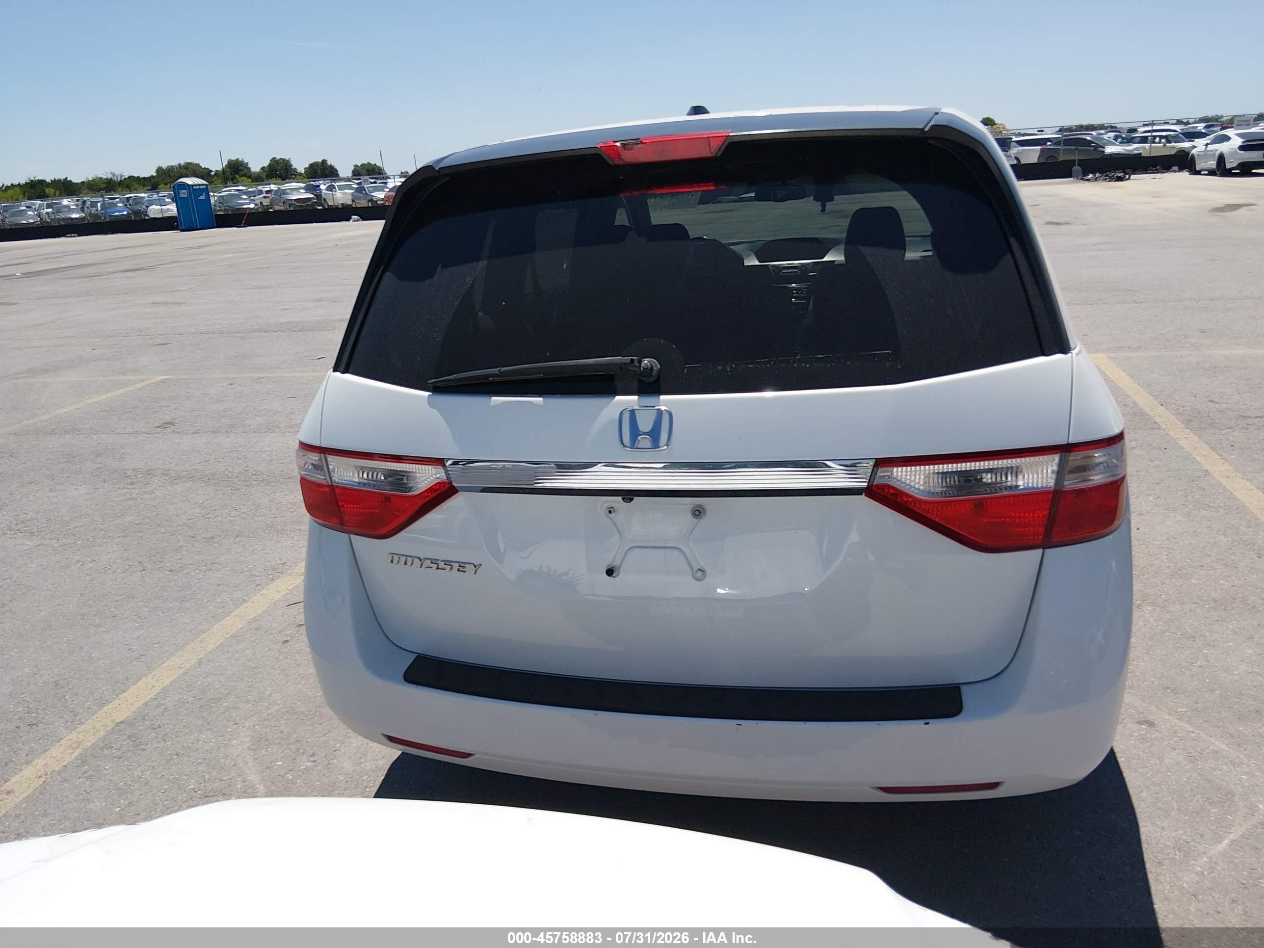 2011 Honda Odyssey Ex-l White vin: 5FNRL5H69BB102292