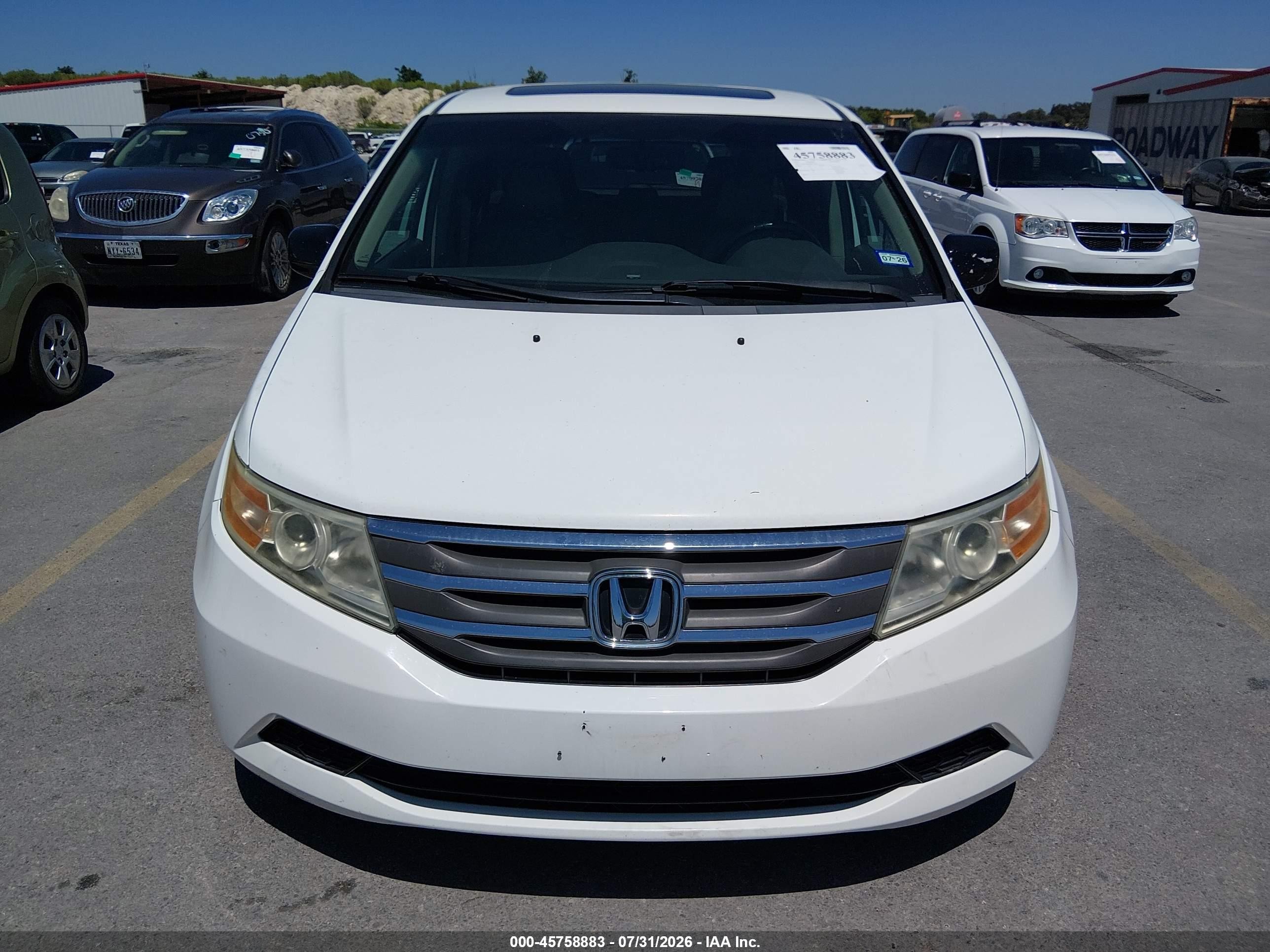 2011 Honda Odyssey Ex-l White vin: 5FNRL5H69BB102292