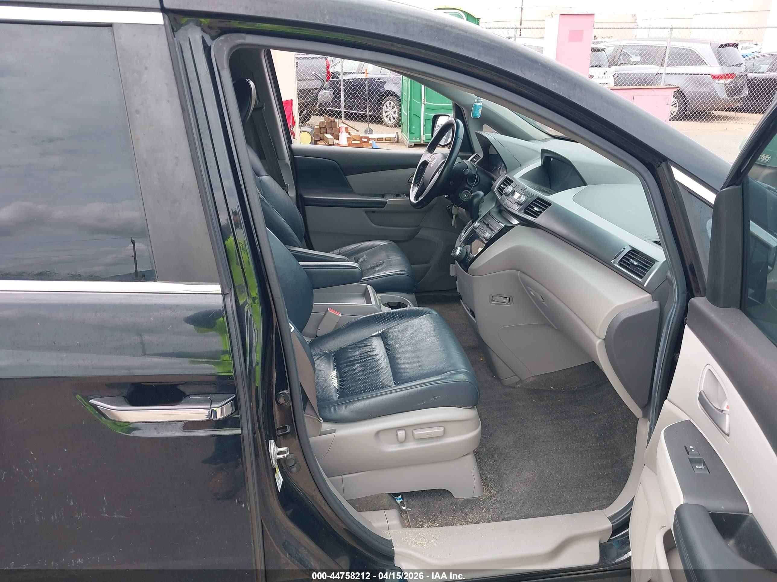2012 Honda Odyssey Ex-l Черный vin: 5FNRL5H69CB002310