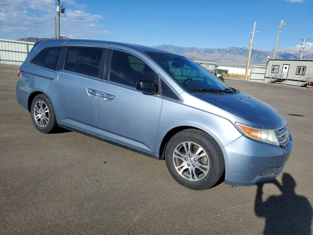 2012 Honda Odyssey Exl Blue vin: 5FNRL5H69CB036179