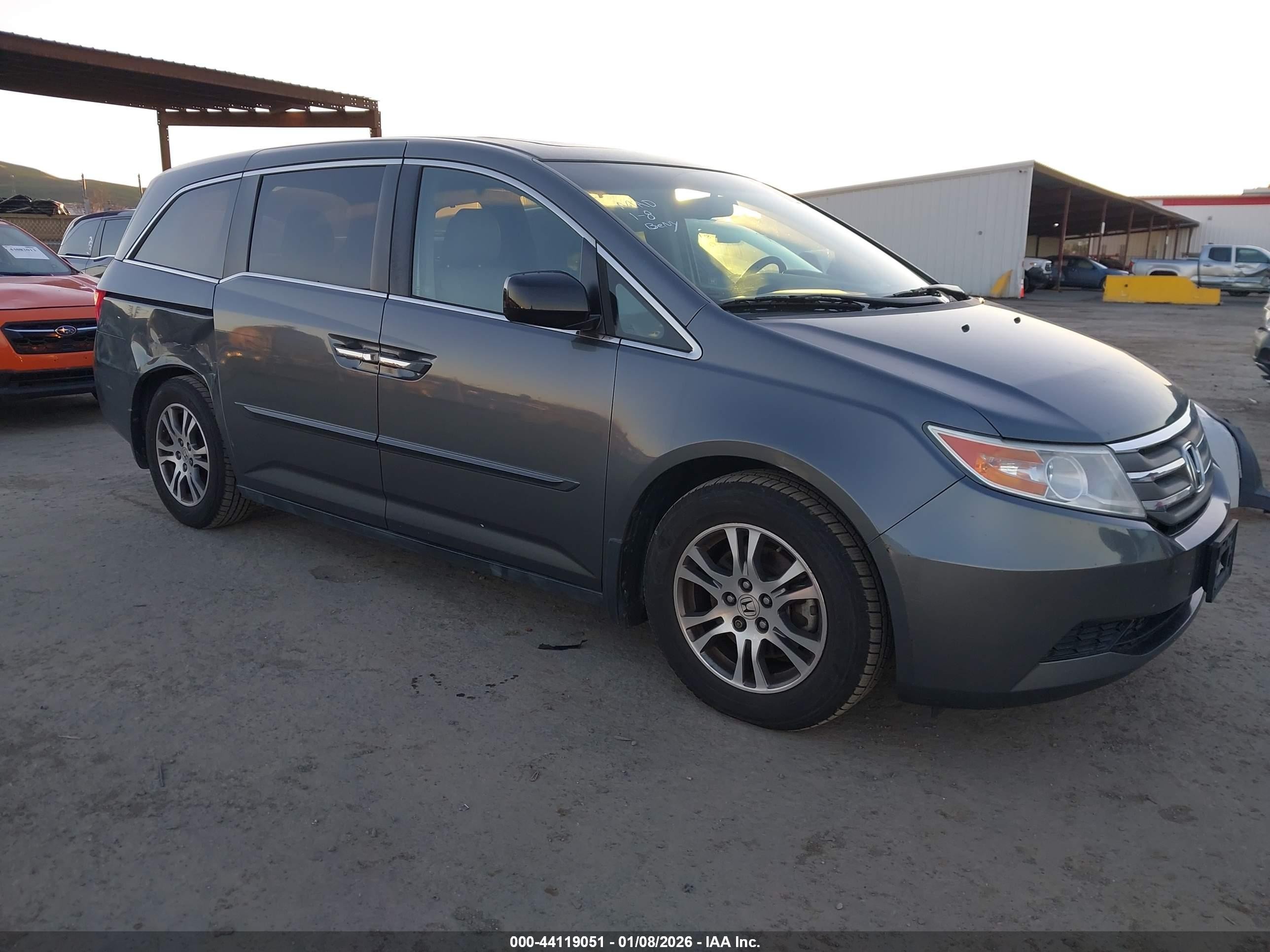 2012 Honda Odyssey Ex-l Серый vin: 5FNRL5H69CB100530