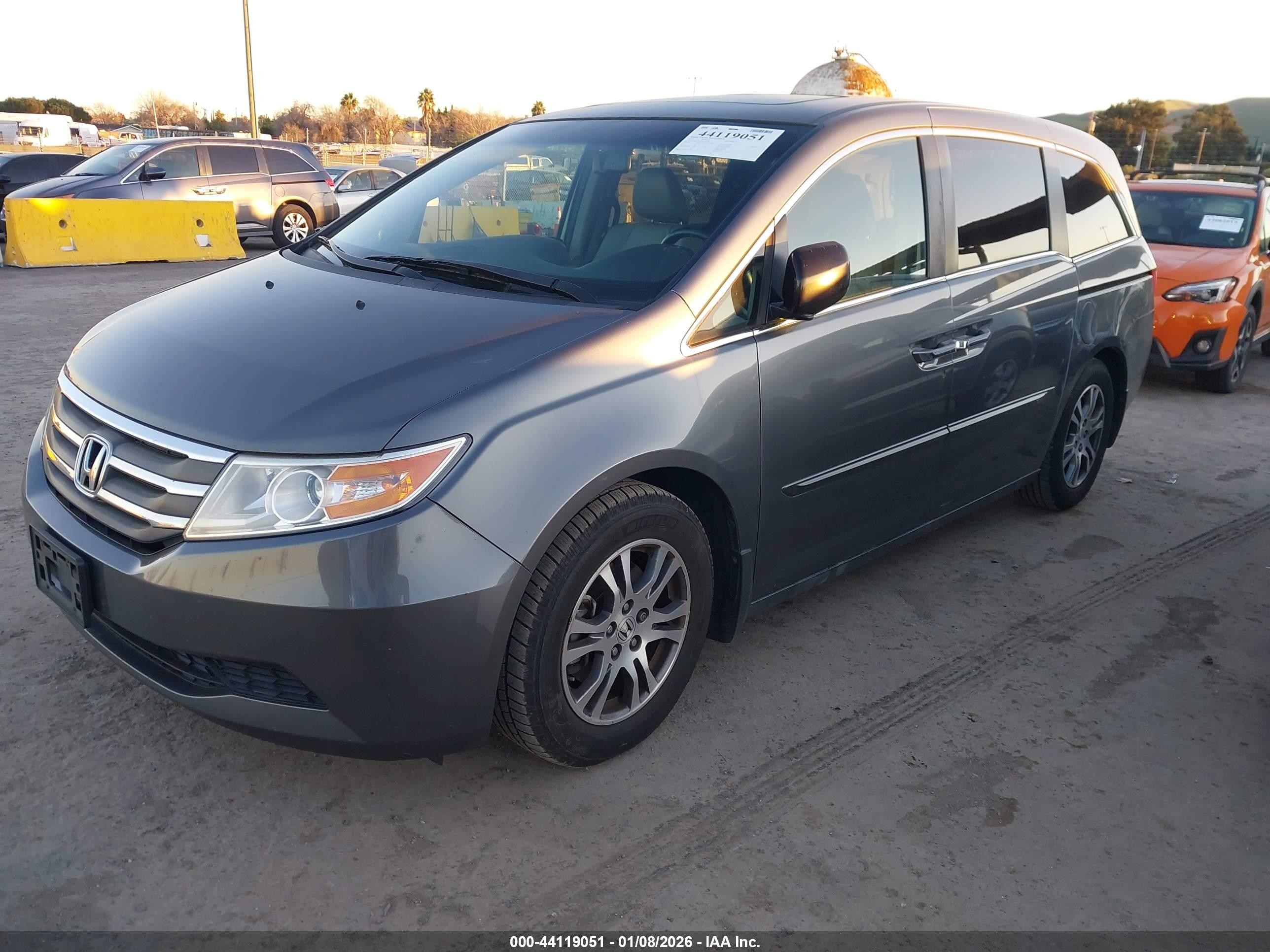 2012 Honda Odyssey Ex-l Серый vin: 5FNRL5H69CB100530