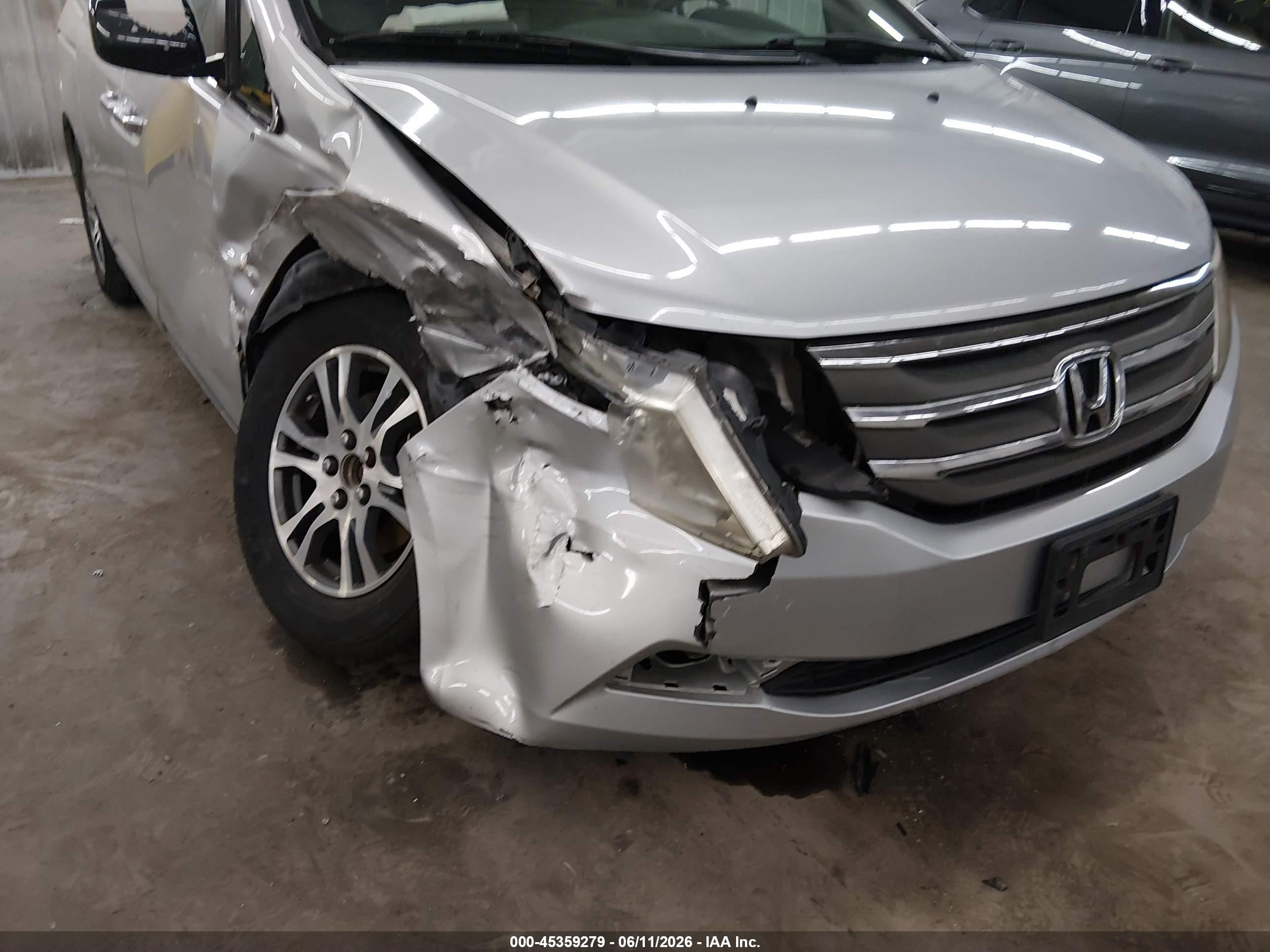 2012 Honda Odyssey Ex-l Silver vin: 5FNRL5H69CB124231