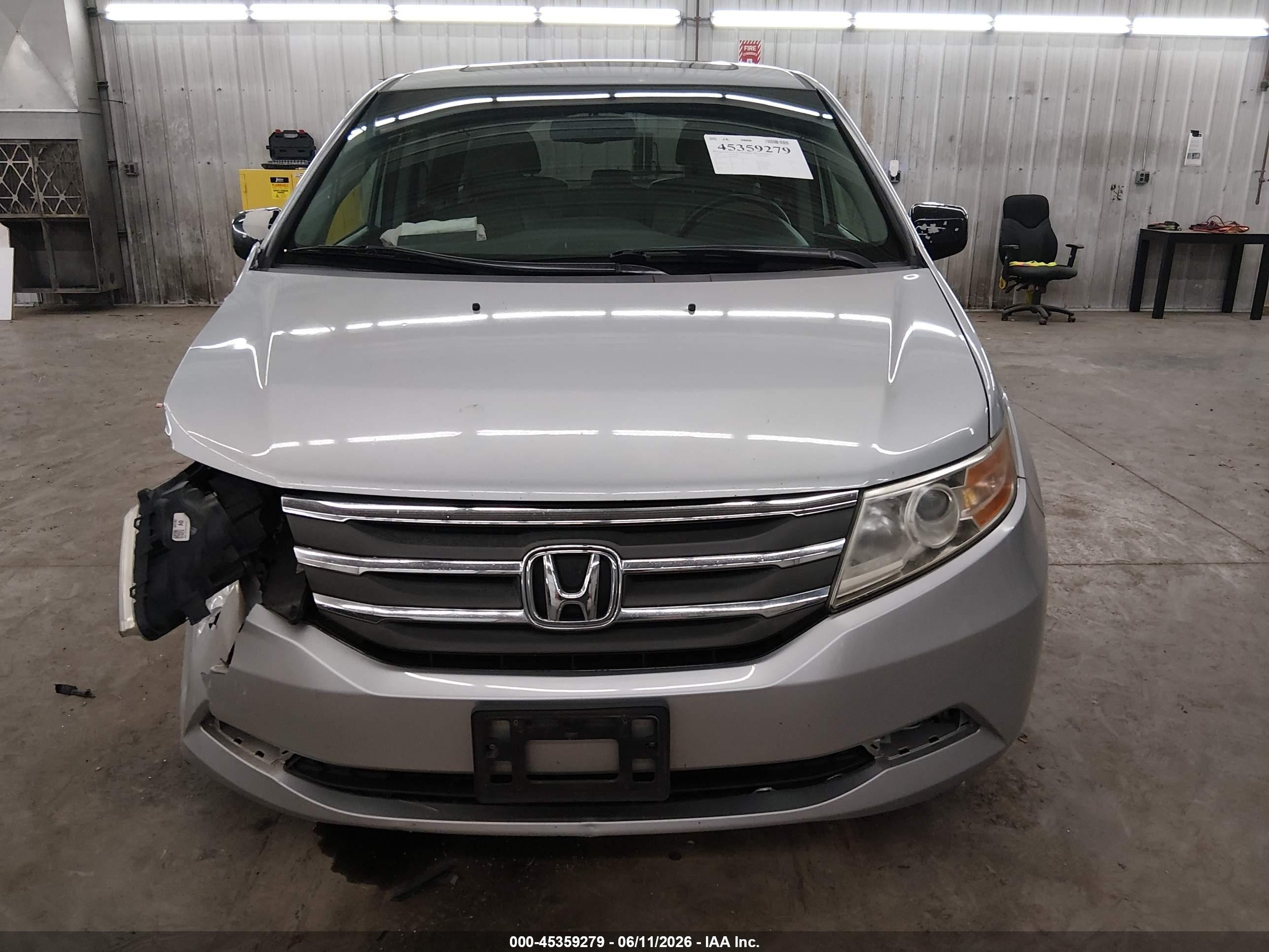 2012 Honda Odyssey Ex-l Silver vin: 5FNRL5H69CB124231