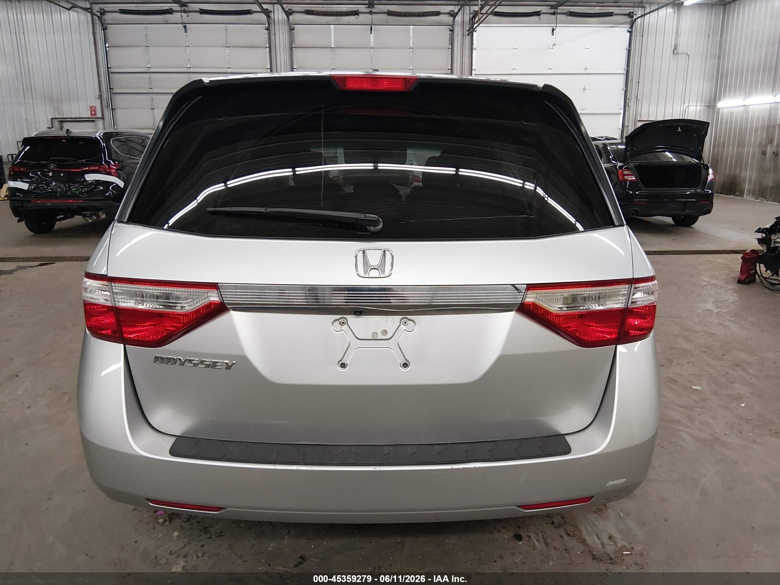2012 Honda Odyssey Ex-l Silver vin: 5FNRL5H69CB124231