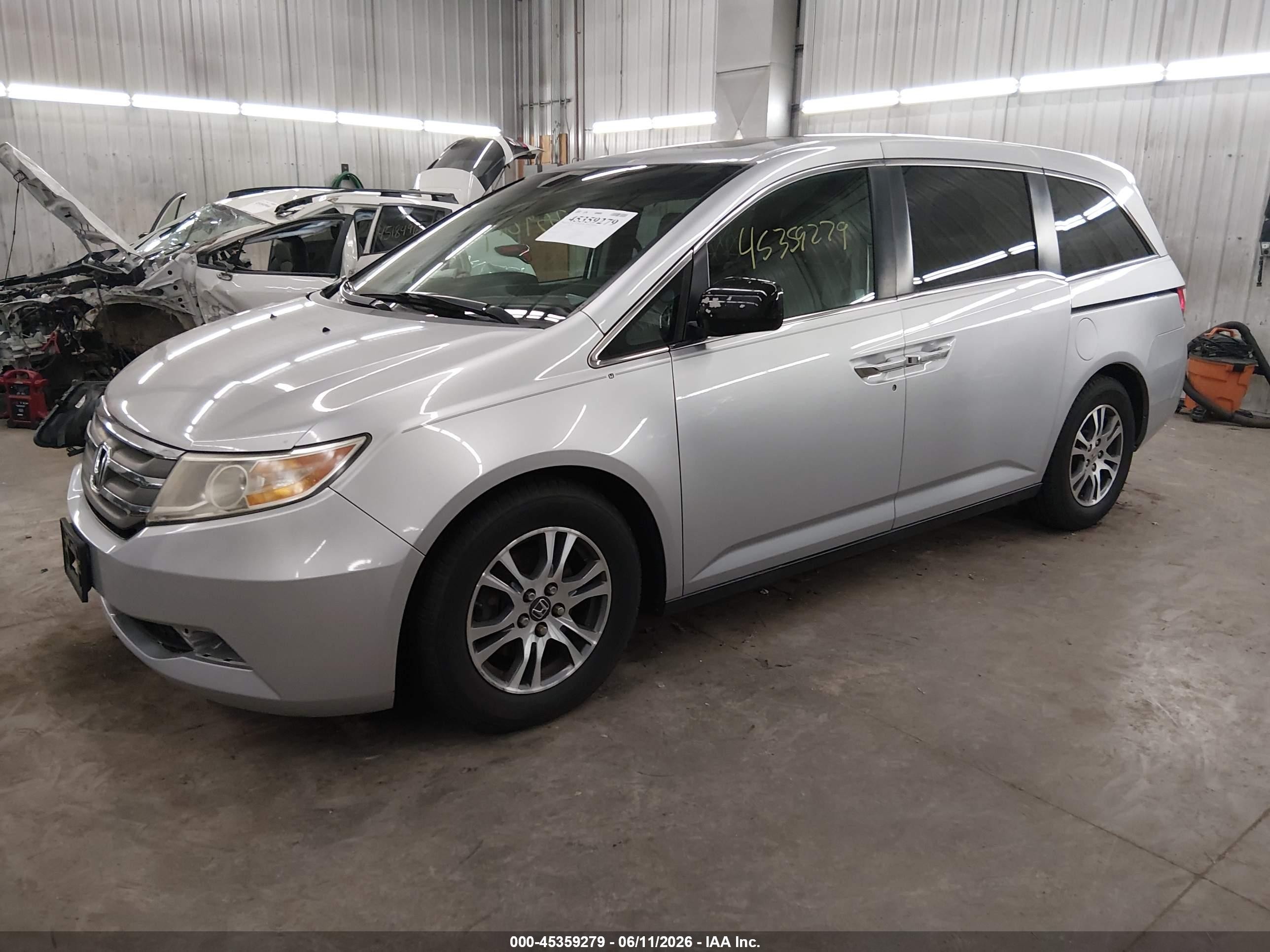 2012 Honda Odyssey Ex-l Silver vin: 5FNRL5H69CB124231