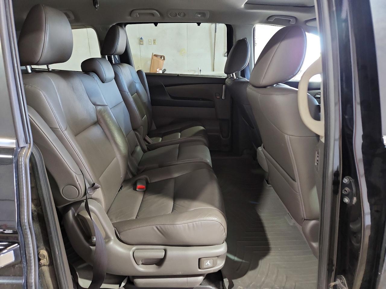 2013 Honda Odyssey Exl Black vin: 5FNRL5H69DB005239