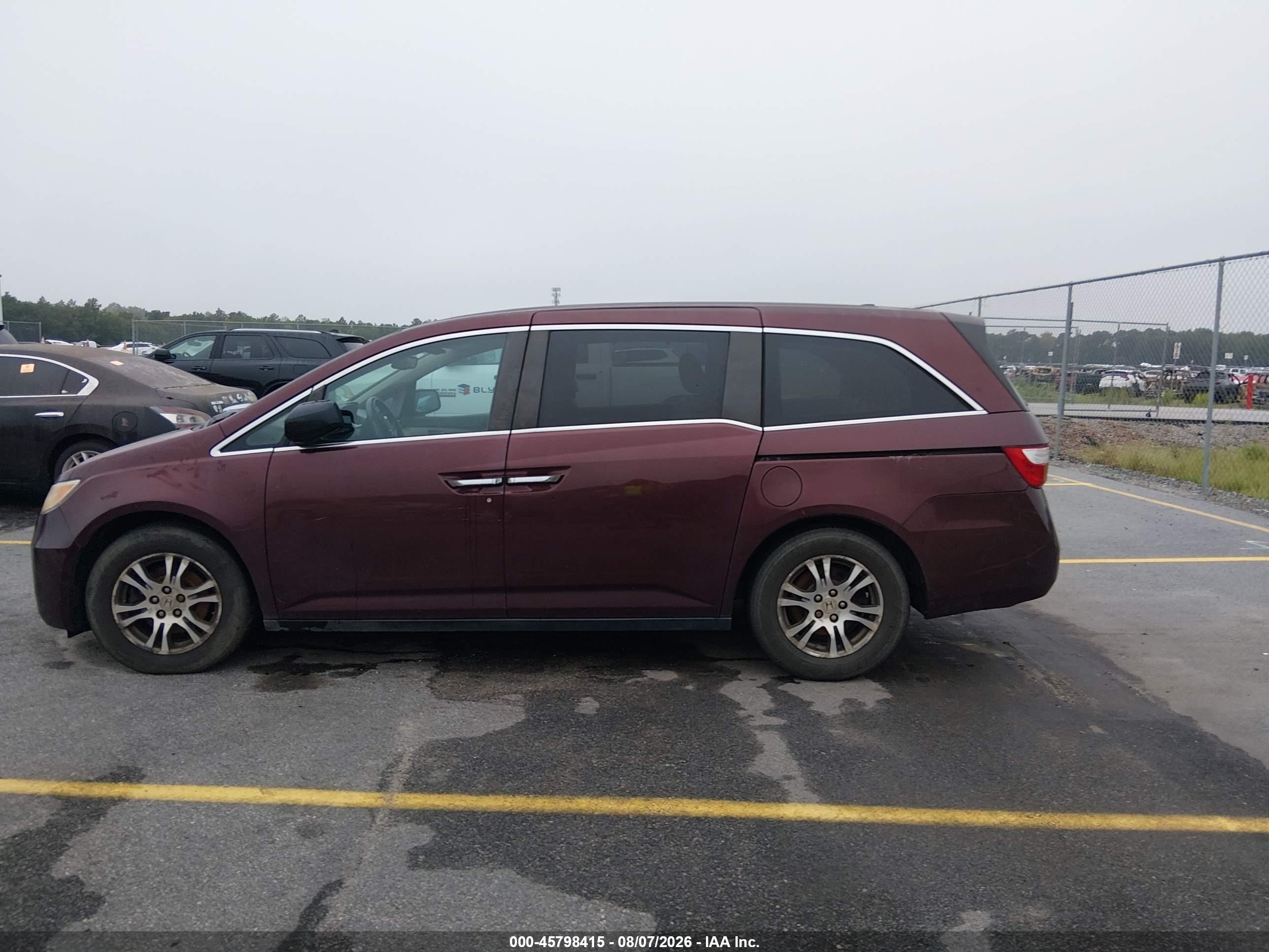 2013 Honda Odyssey Ex-l Red vin: 5FNRL5H69DB017357